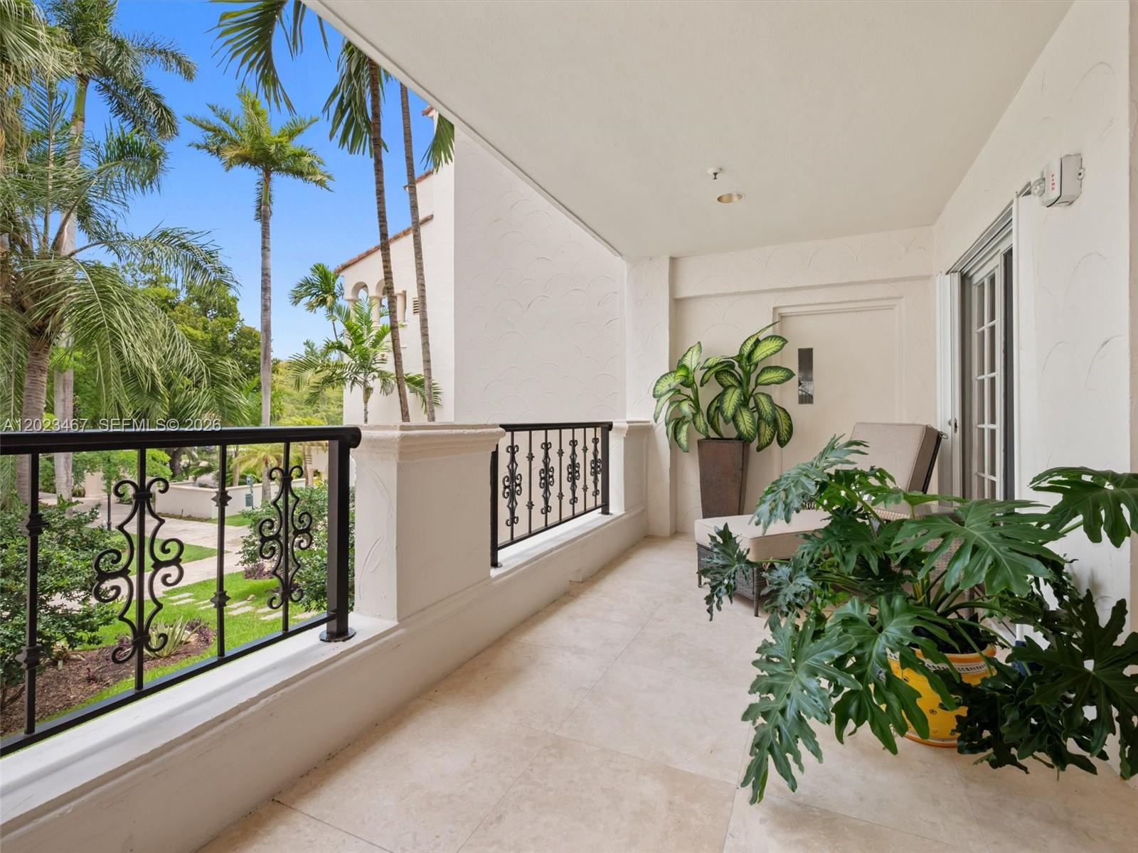 2425 Fisher Island Dr #5205, Miami Beach FL 33109