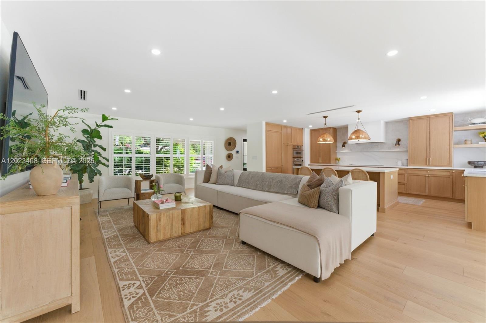 7350 SW 65th Ave, South Miami FL 33143