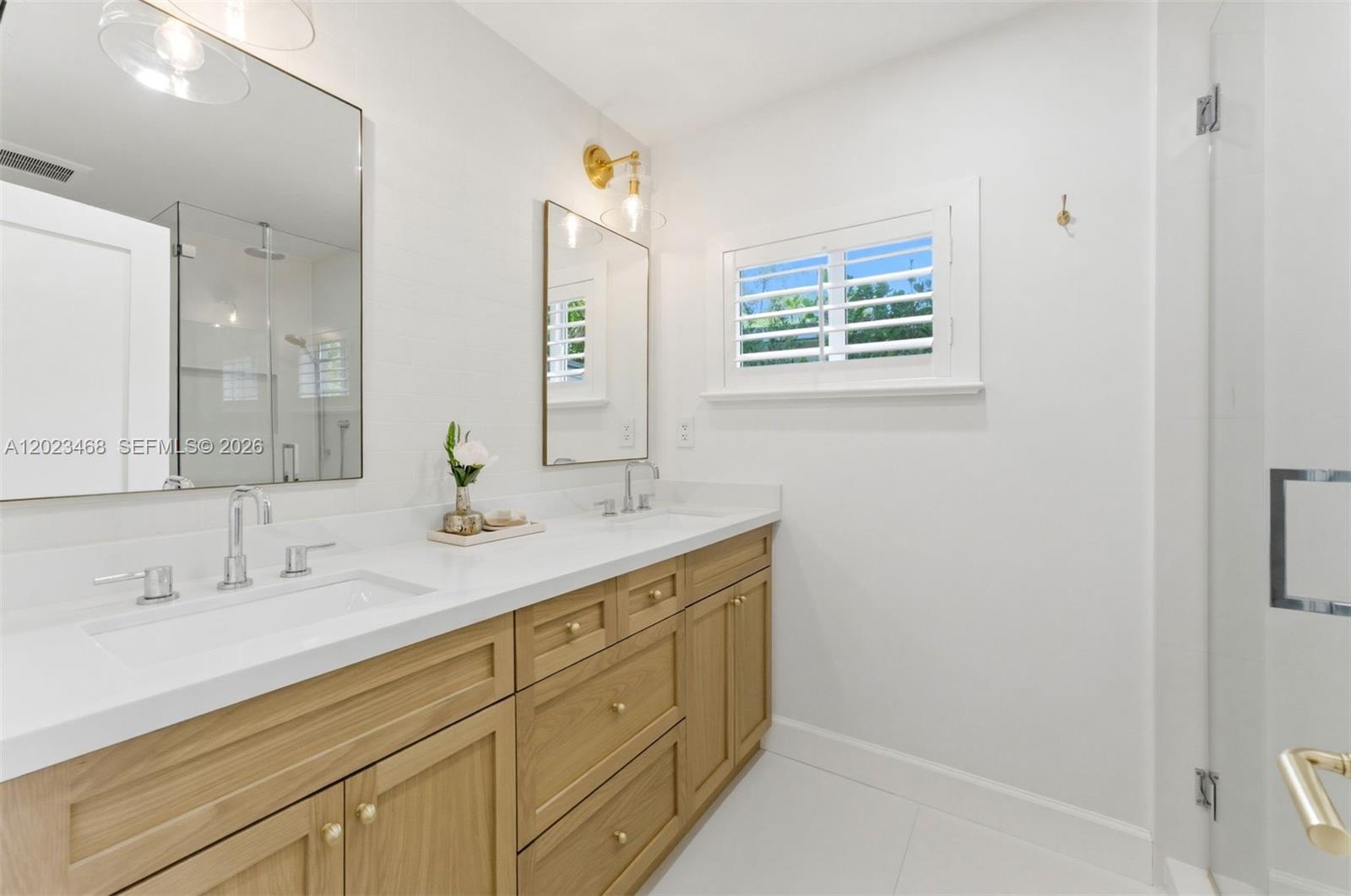 7350 SW 65th Ave, South Miami FL 33143
