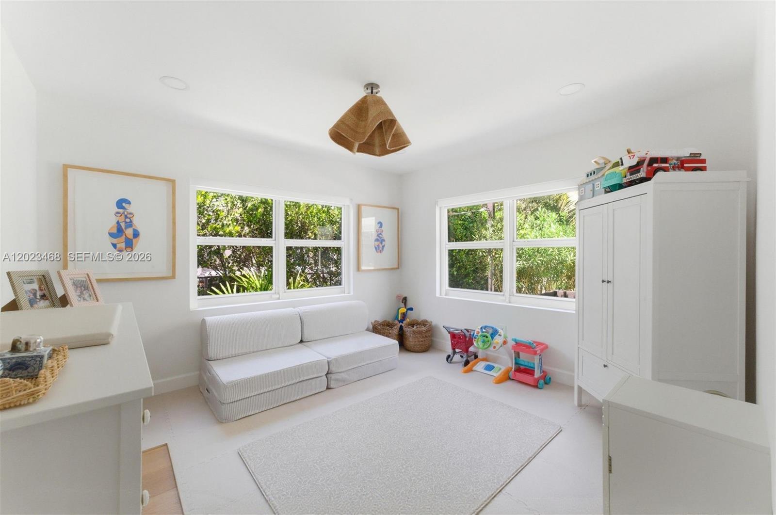 7350 SW 65th Ave, South Miami FL 33143