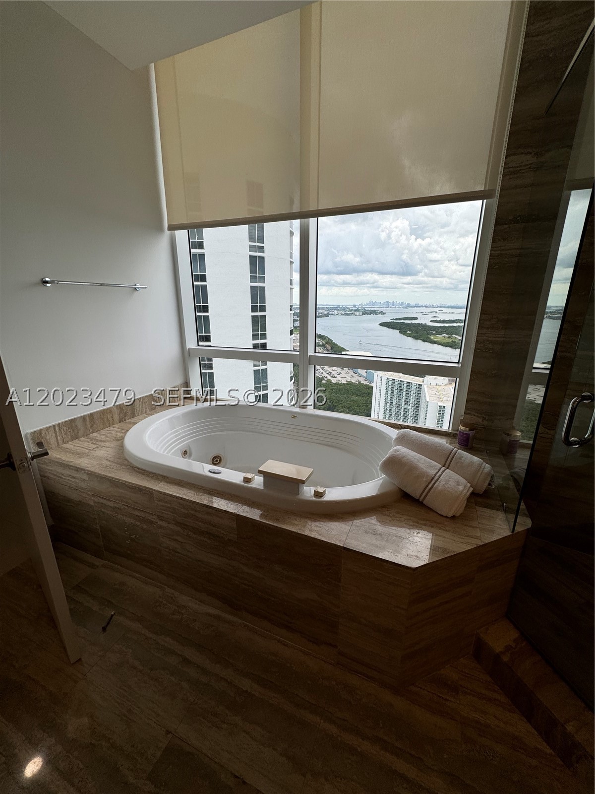 16001 Collins Ave #4006, Sunny Isles Beach FL 33160