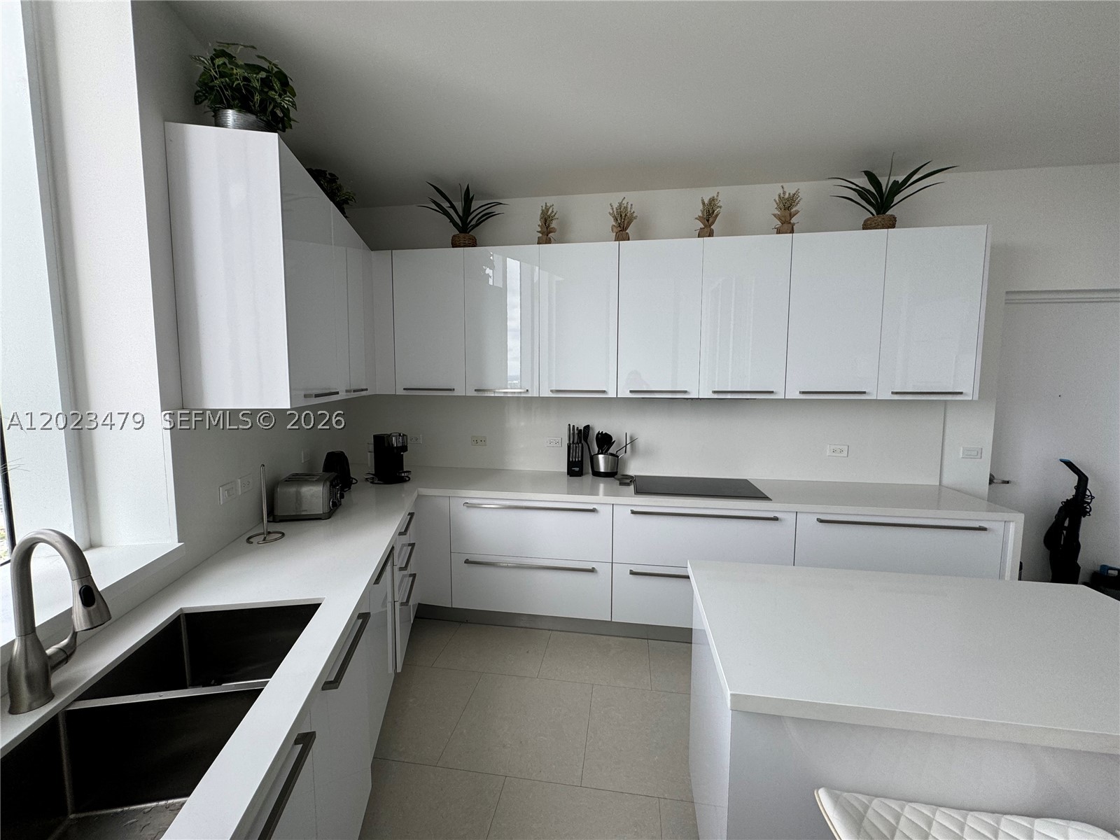 16001 Collins Ave #4006, Sunny Isles Beach FL 33160