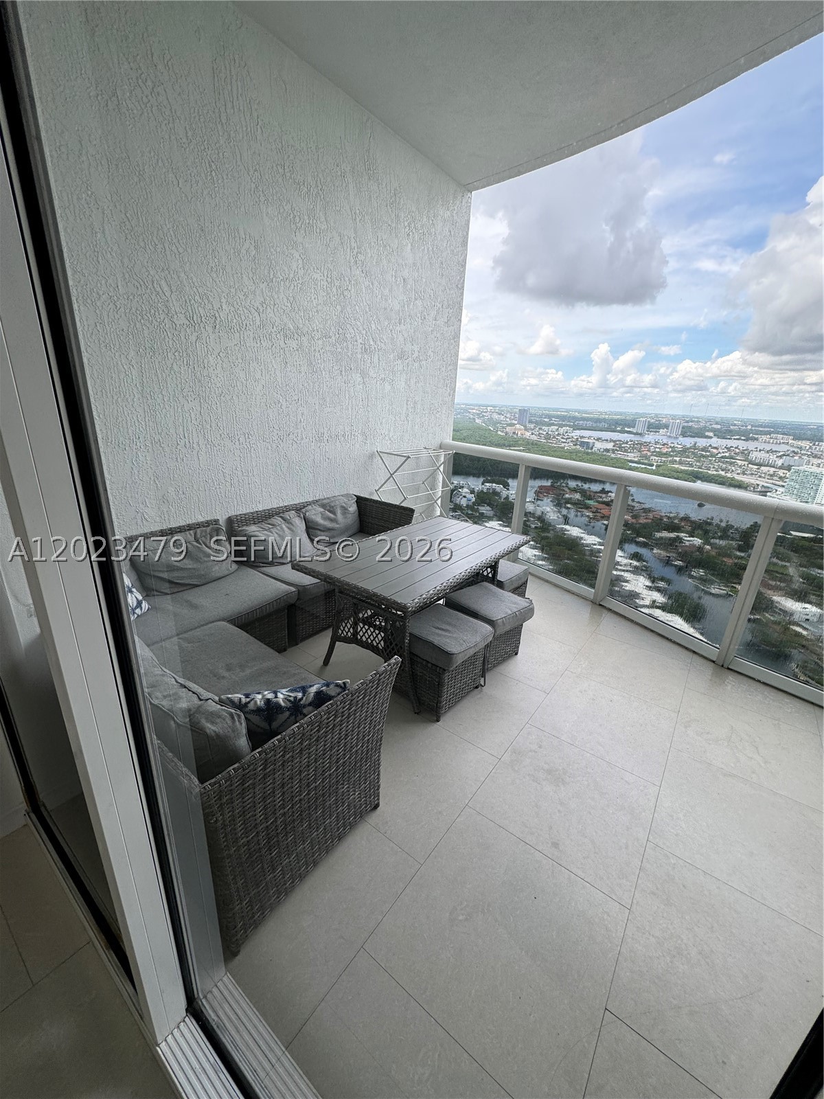 16001 Collins Ave #4006, Sunny Isles Beach FL 33160