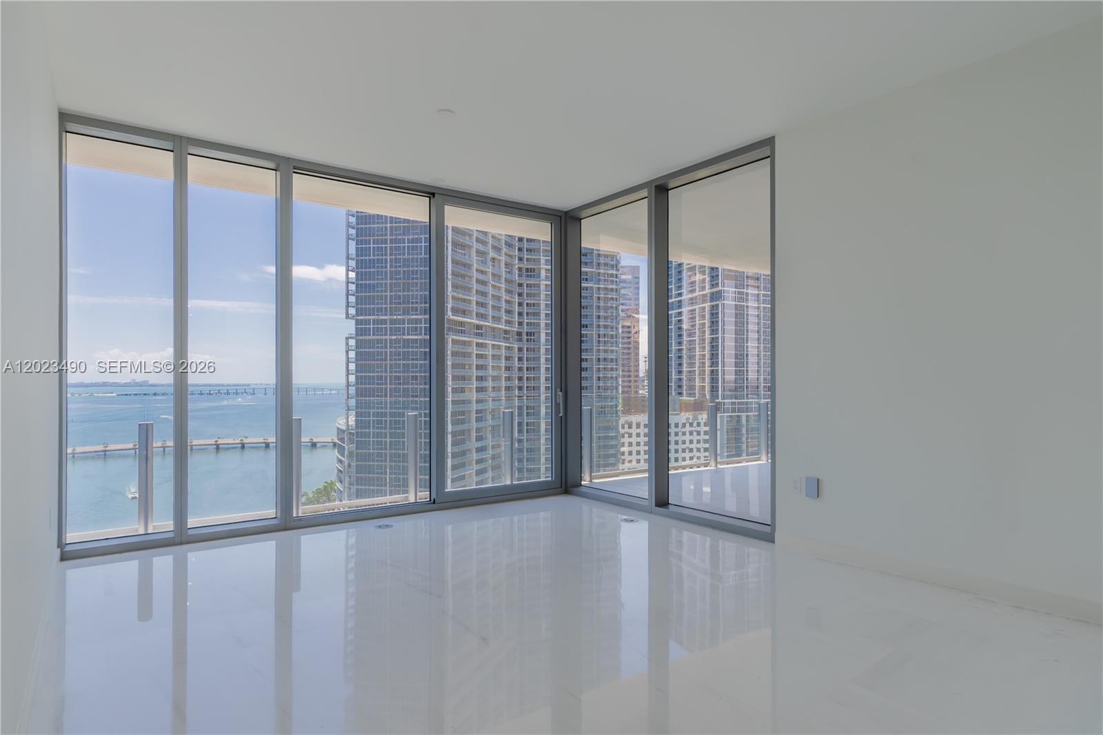 300 Biscayne Blvd Way #1704, Miami FL 33131
