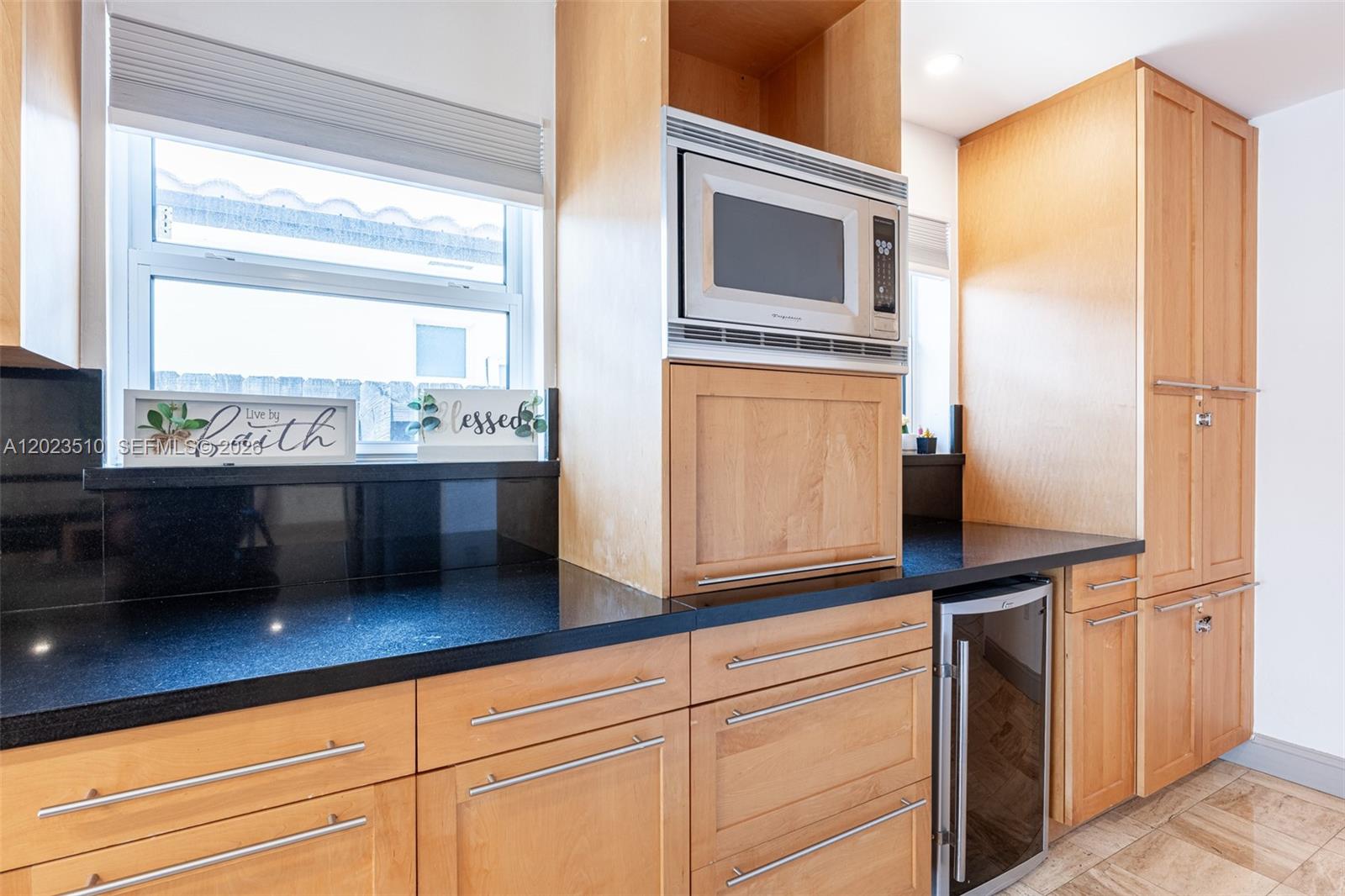 1430 Stillwater Dr #1430, Miami Beach FL 33141