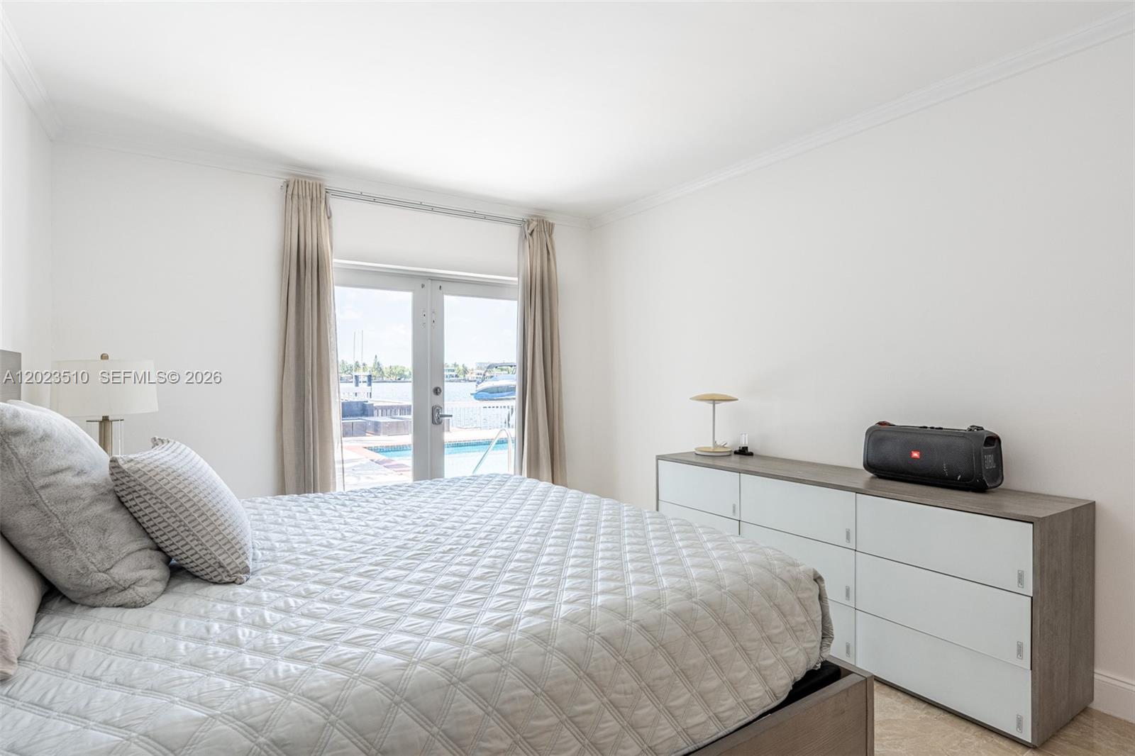 1430 Stillwater Dr #1430, Miami Beach FL 33141