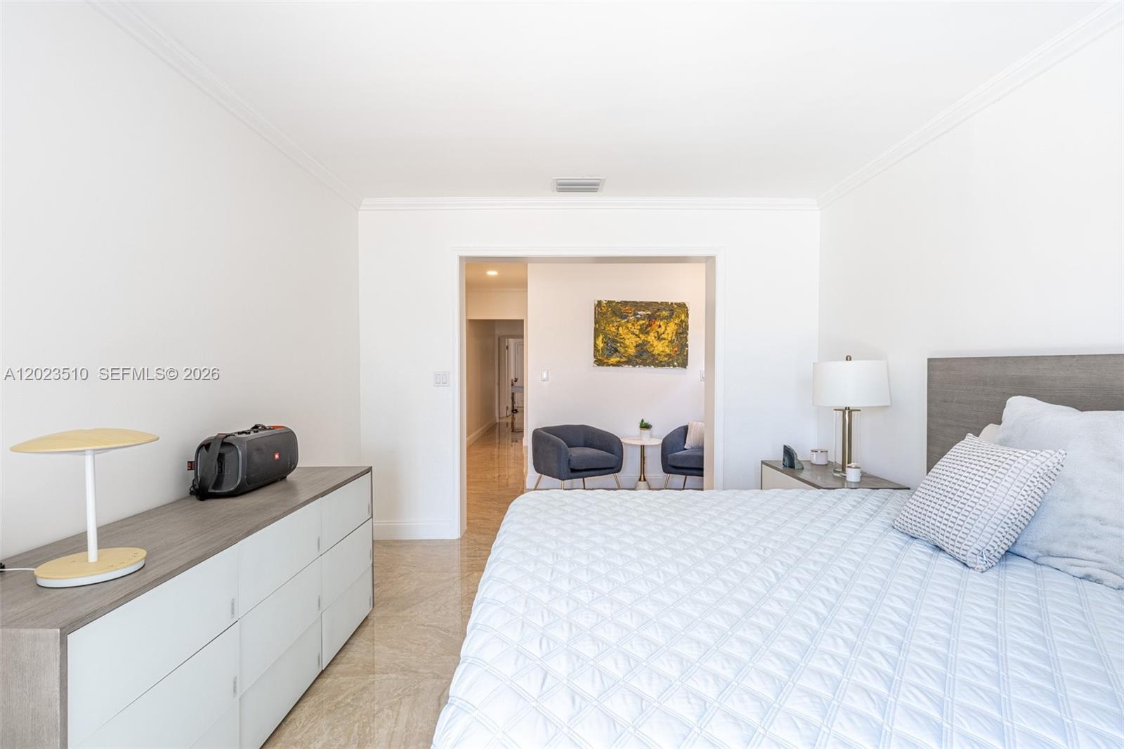1430 Stillwater Dr #1430, Miami Beach FL 33141