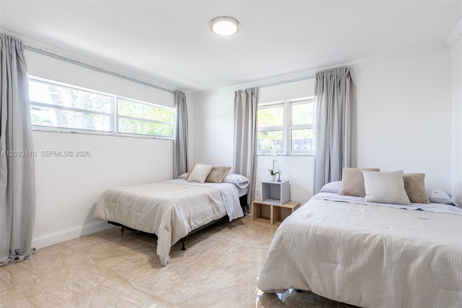 1430 Stillwater Dr #1430, Miami Beach FL 33141