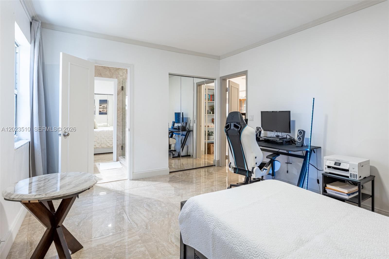 1430 Stillwater Dr #1430, Miami Beach FL 33141