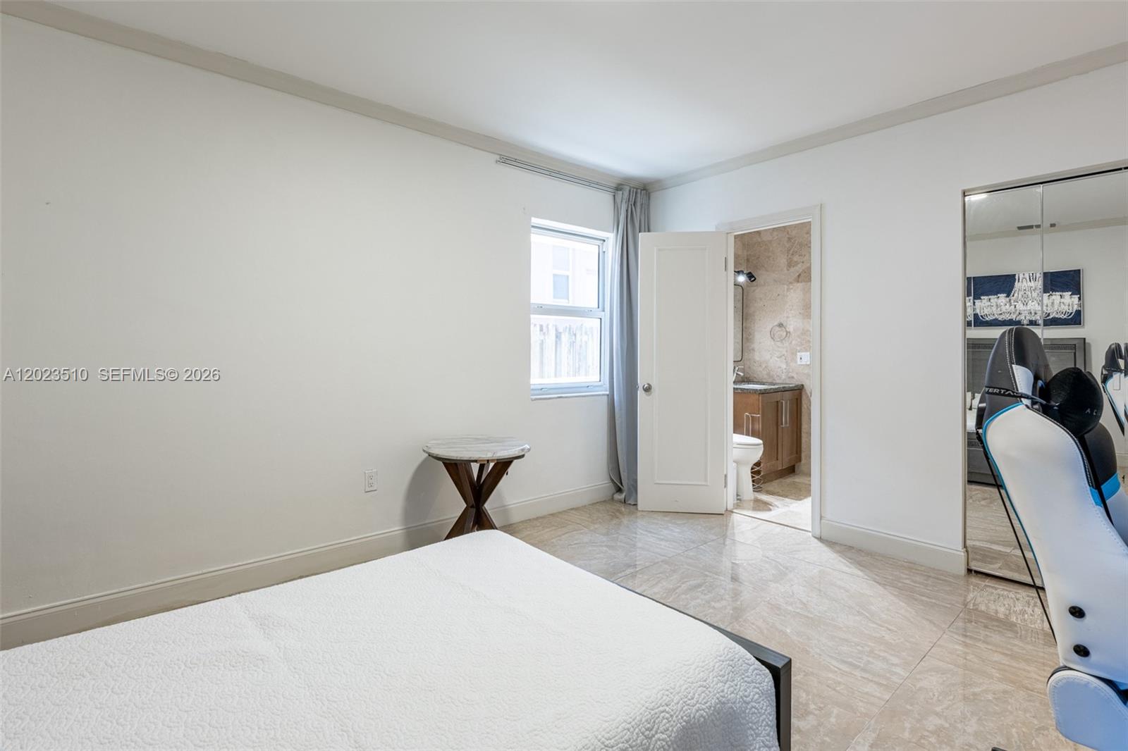 1430 Stillwater Dr #1430, Miami Beach FL 33141