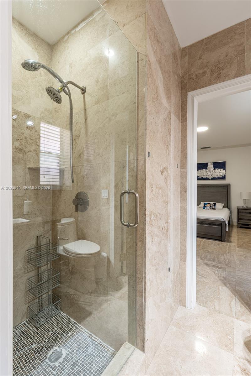 1430 Stillwater Dr #1430, Miami Beach FL 33141