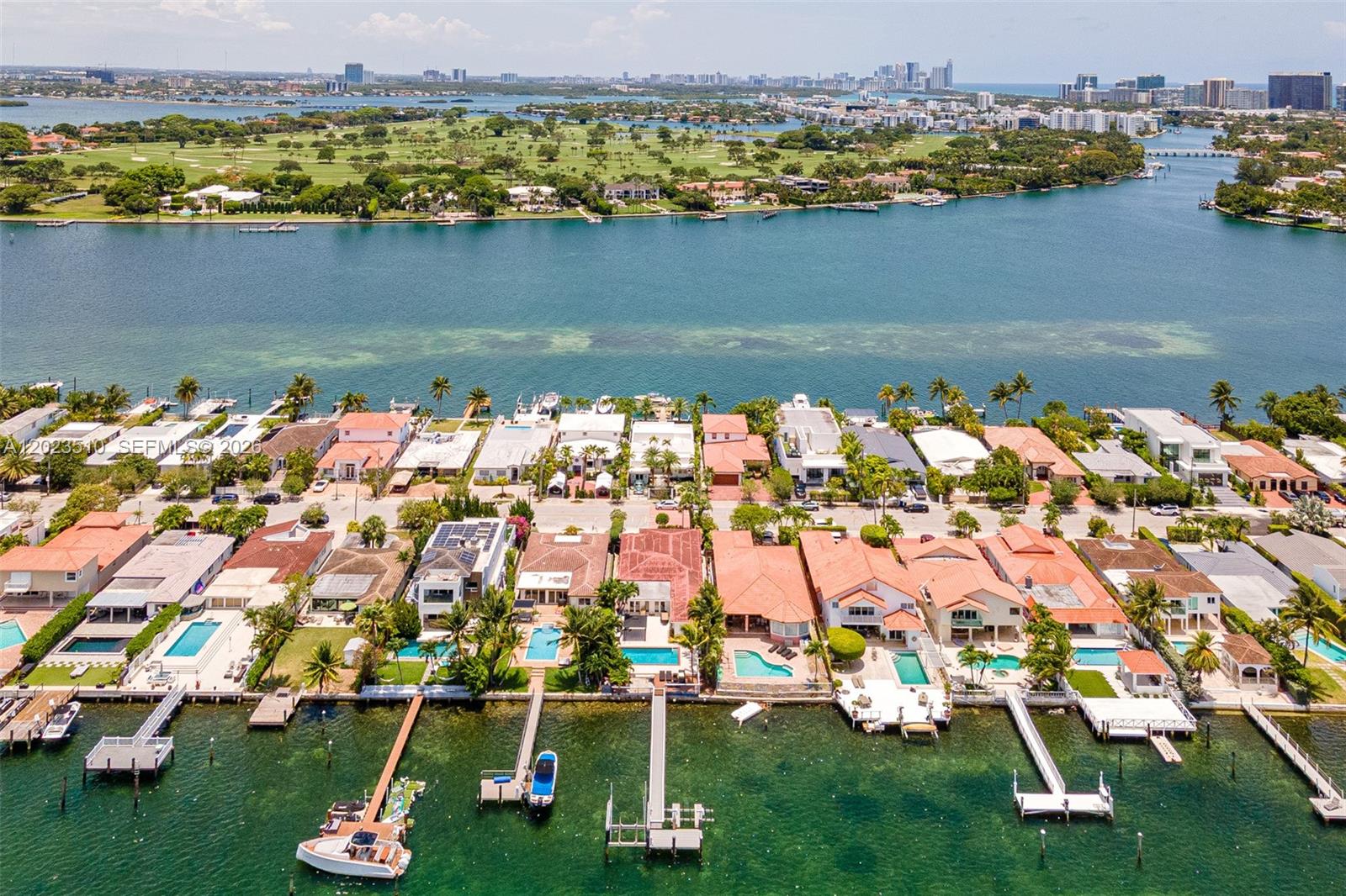 1430 Stillwater Dr #1430, Miami Beach FL 33141