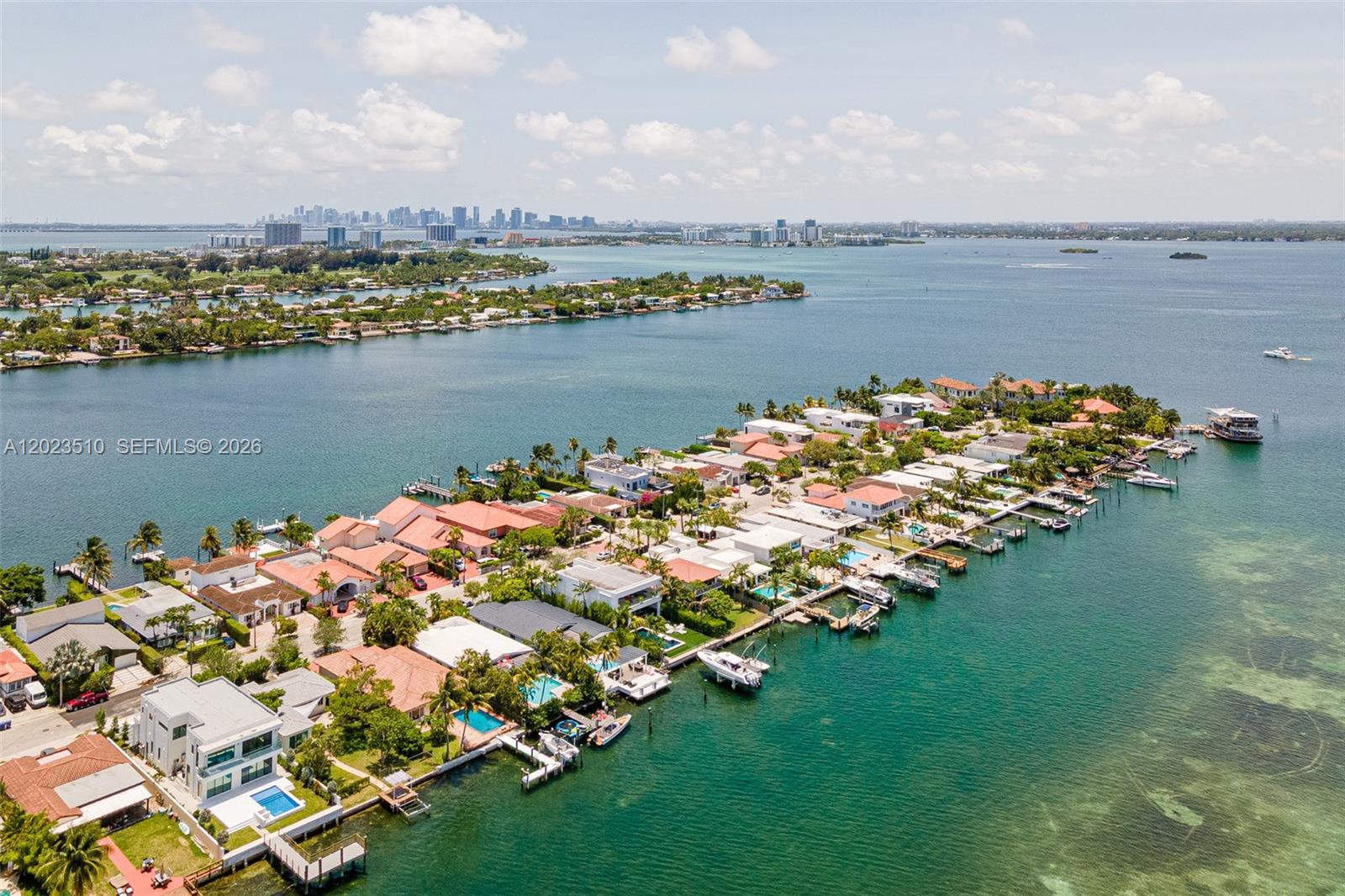 1430 Stillwater Dr #1430, Miami Beach FL 33141