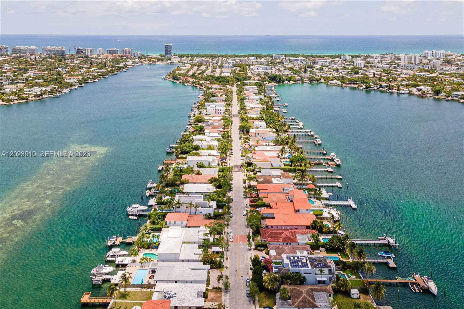 1430 Stillwater Dr #1430, Miami Beach FL 33141