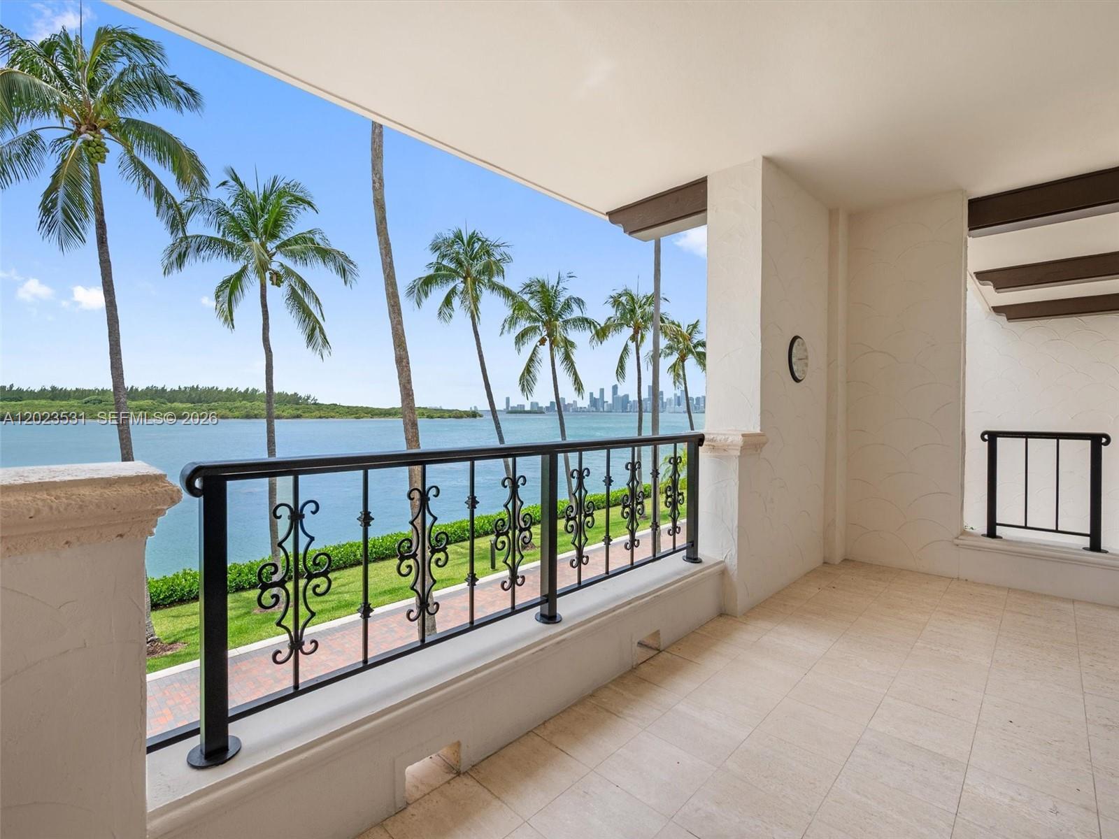 2425 Fisher Island Dr #5205, Miami Beach FL 33109