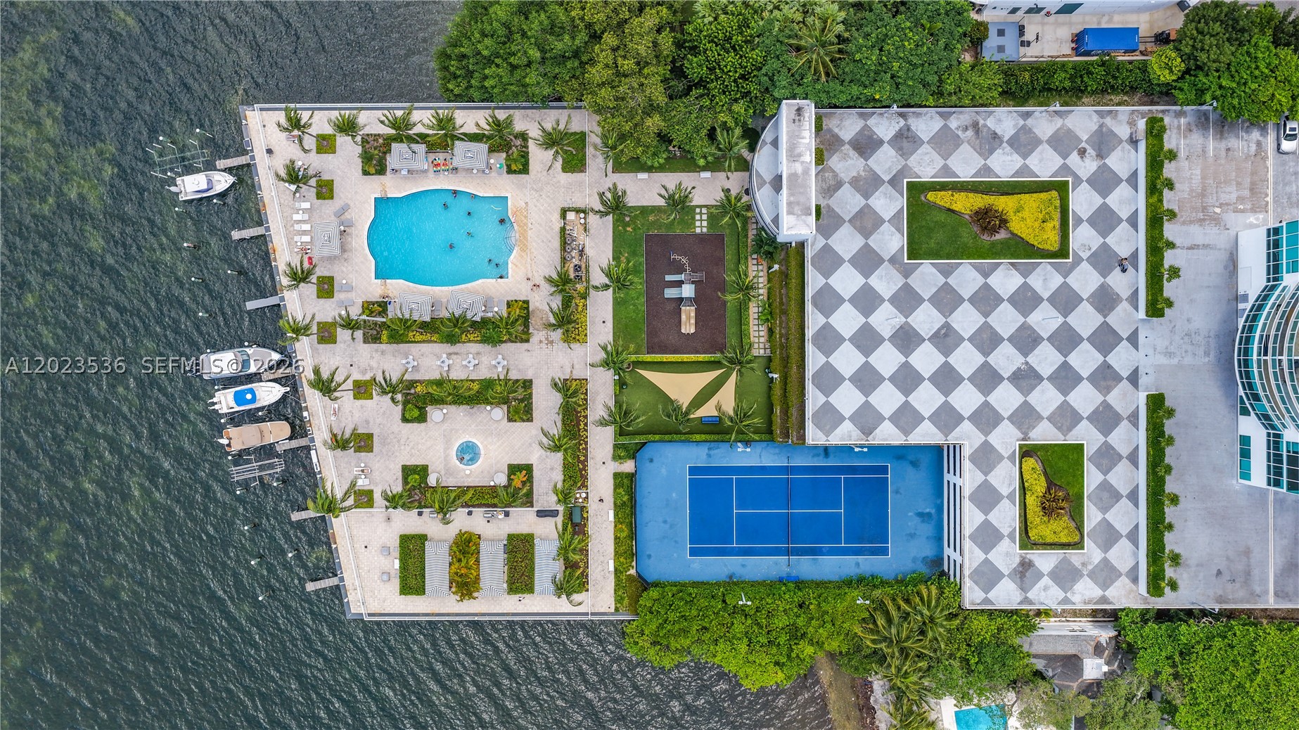 2101 Brickell Ave #3105, Miami FL 33129