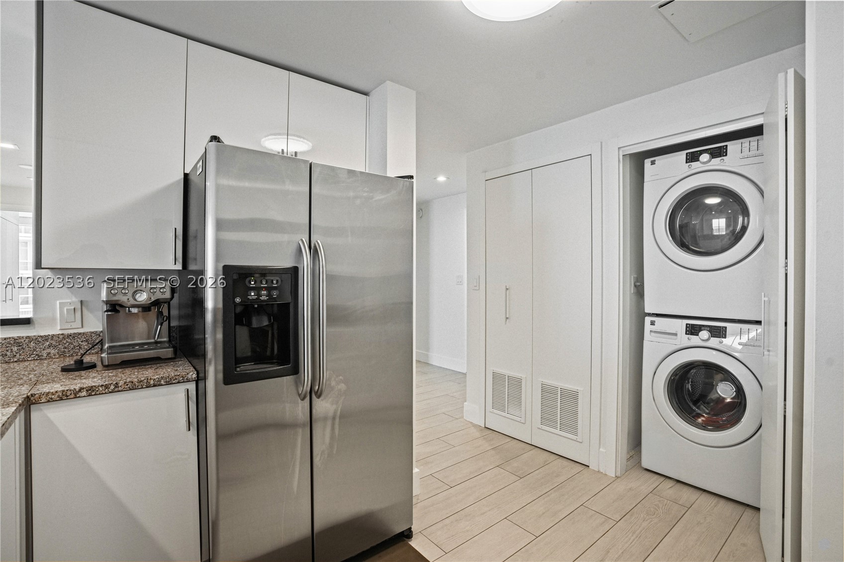 2101 Brickell Ave #3105, Miami FL 33129