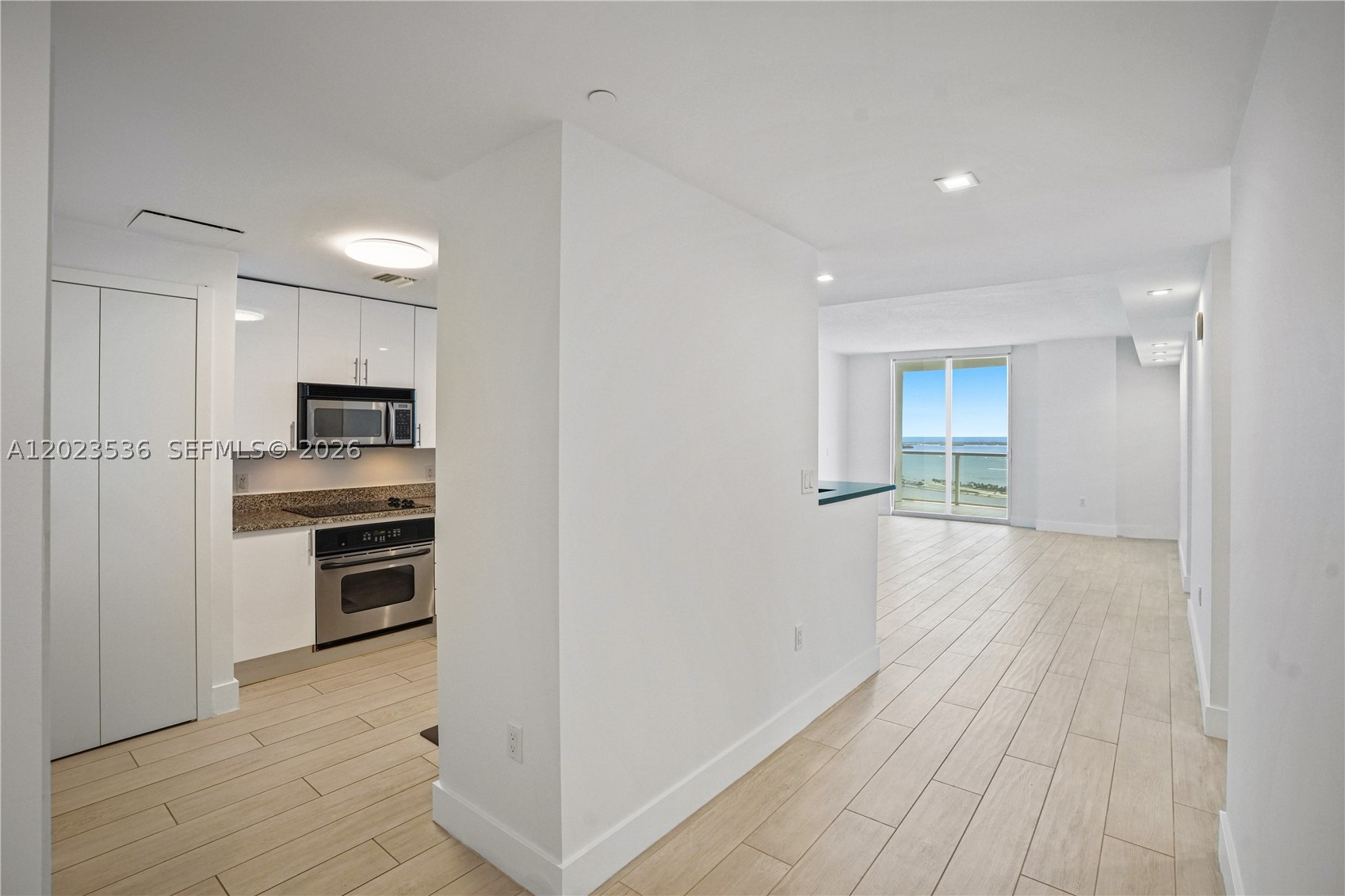 2101 Brickell Ave #3105, Miami FL 33129