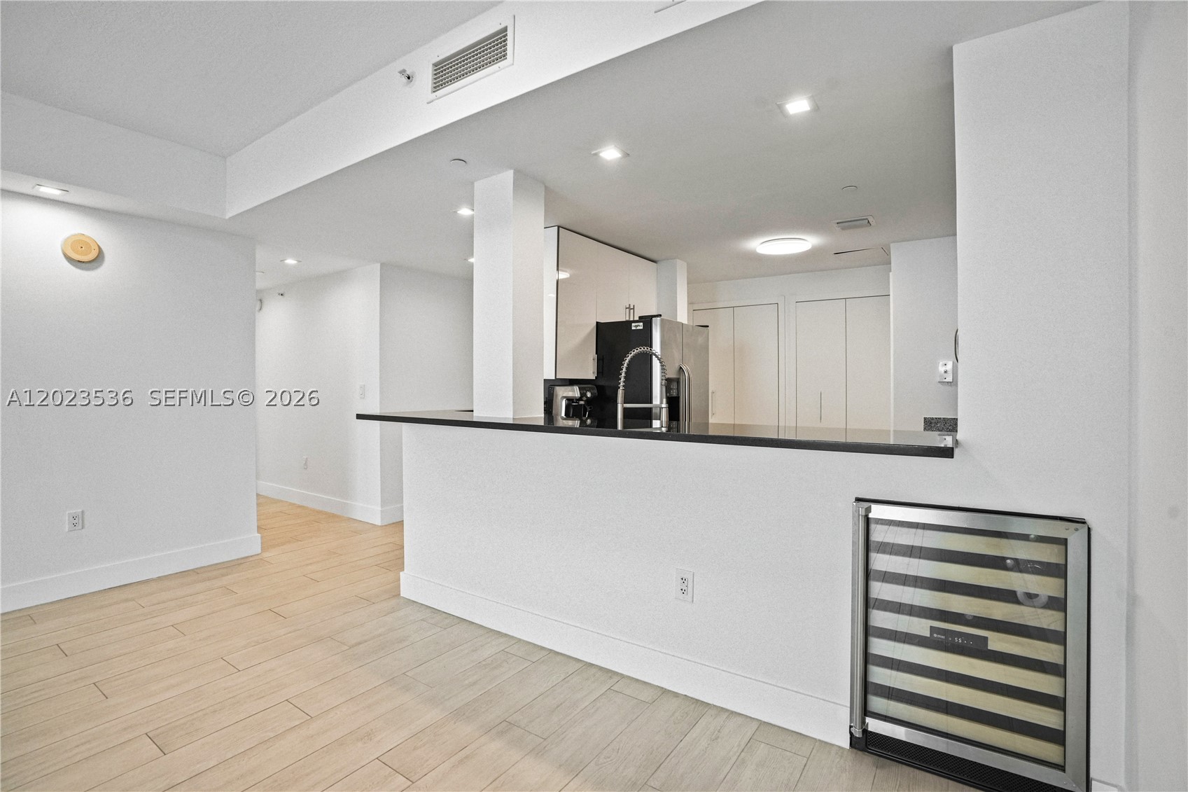2101 Brickell Ave #3105, Miami FL 33129