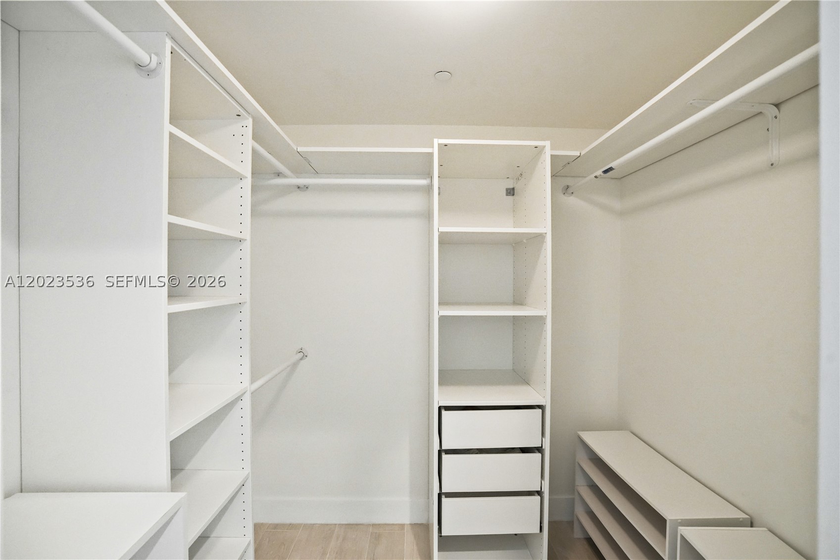 2101 Brickell Ave #3105, Miami FL 33129
