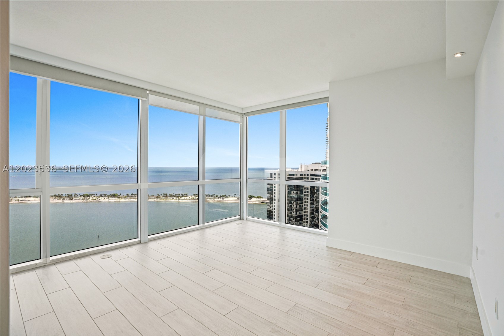 2101 Brickell Ave #3105, Miami FL 33129