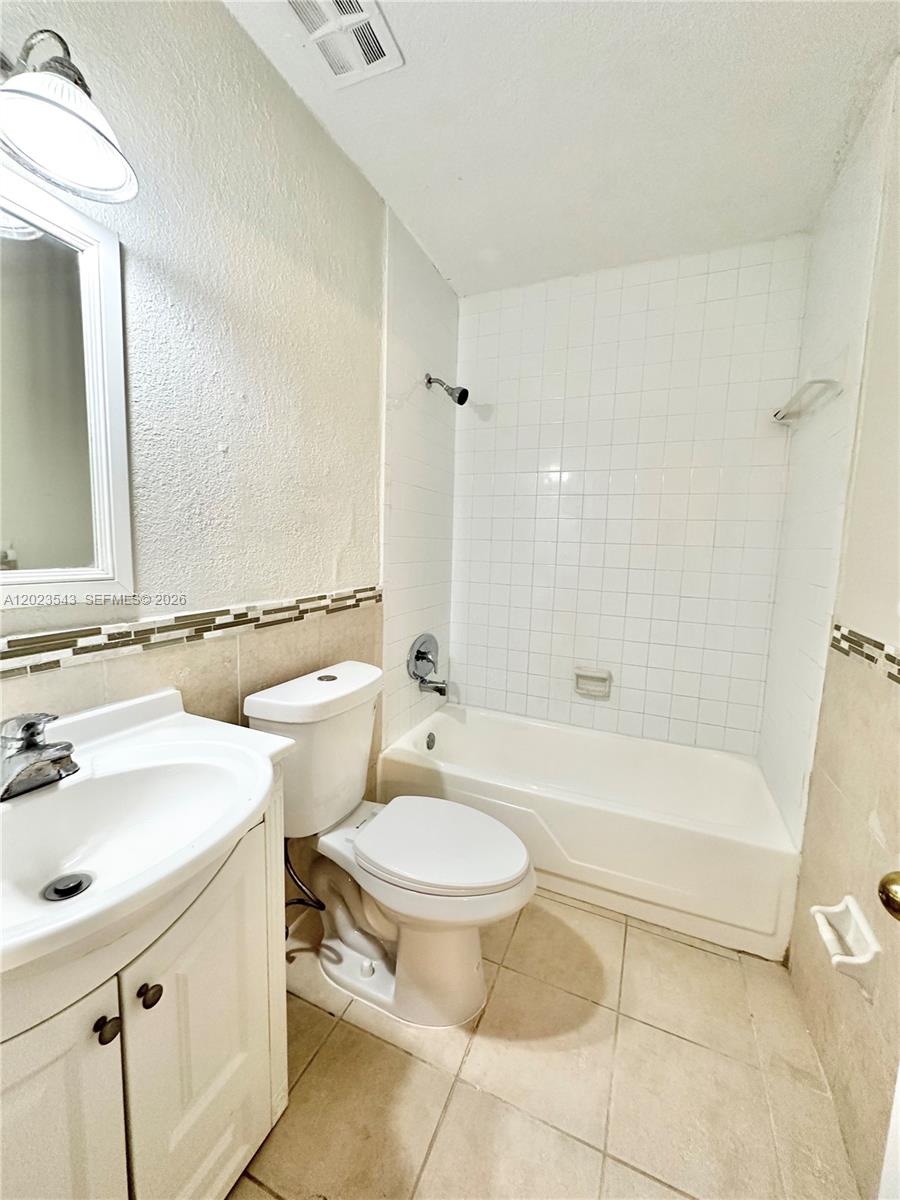 8650 SW 67th Ave #1032, Pinecrest FL 33143