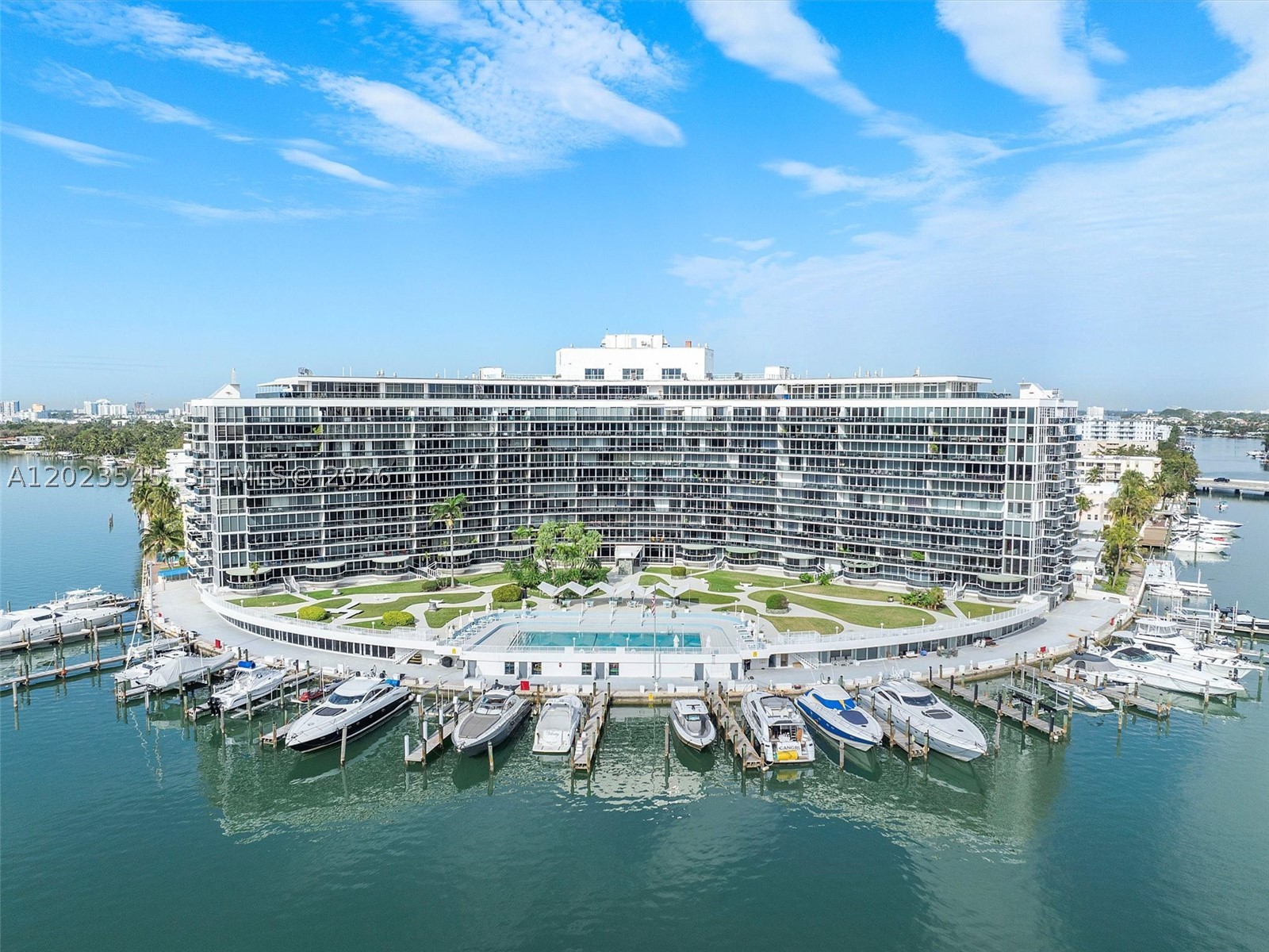 900 Bay Dr #1027, Miami Beach FL 33141