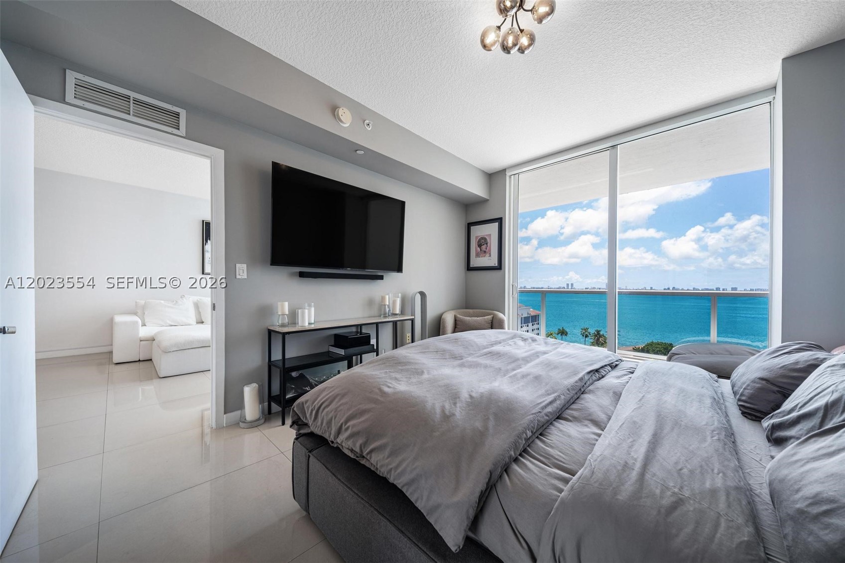 600 NE 27th St #1104, Miami FL 33137
