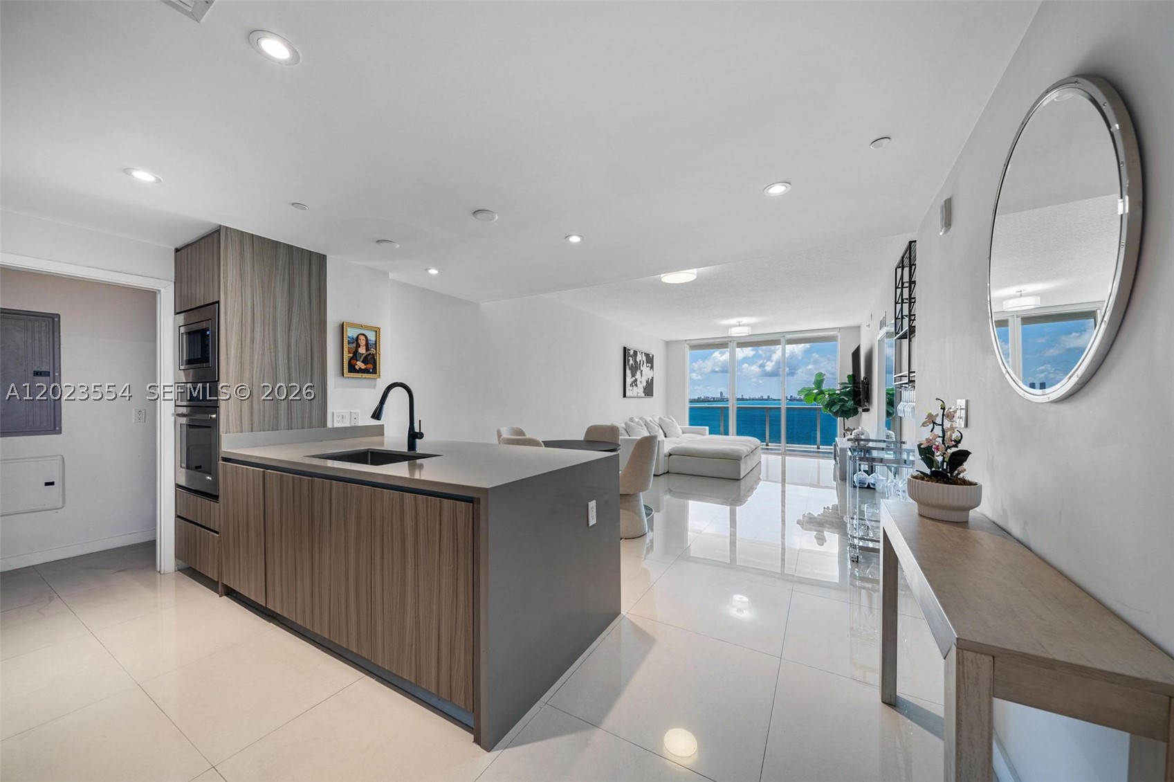 600 NE 27th St #1104, Miami FL 33137