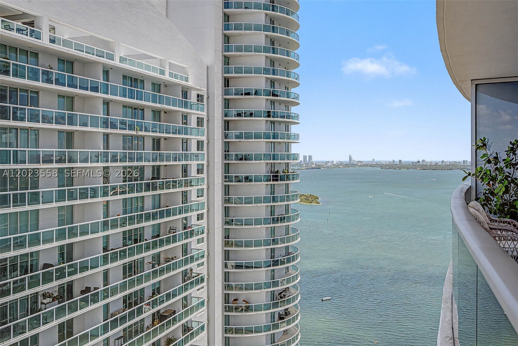 488 NE 18th St #3101, Miami FL 33132