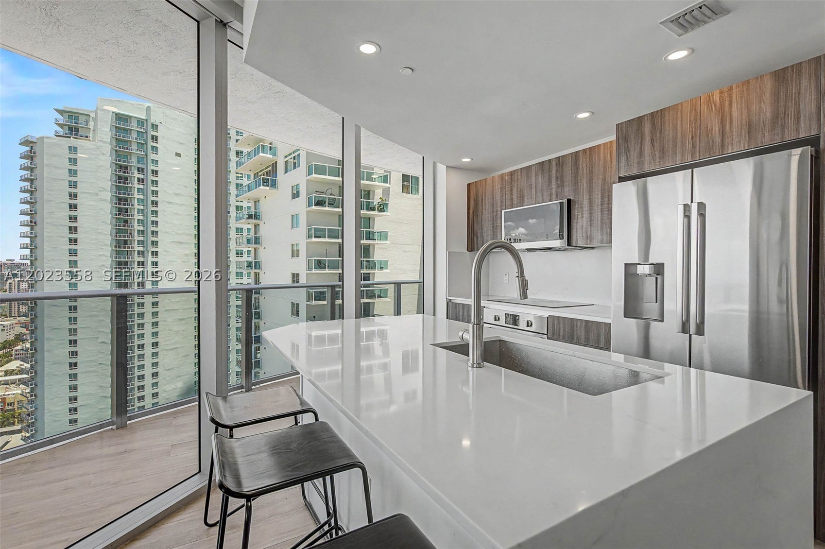 488 NE 18th St #3101, Miami FL 33132