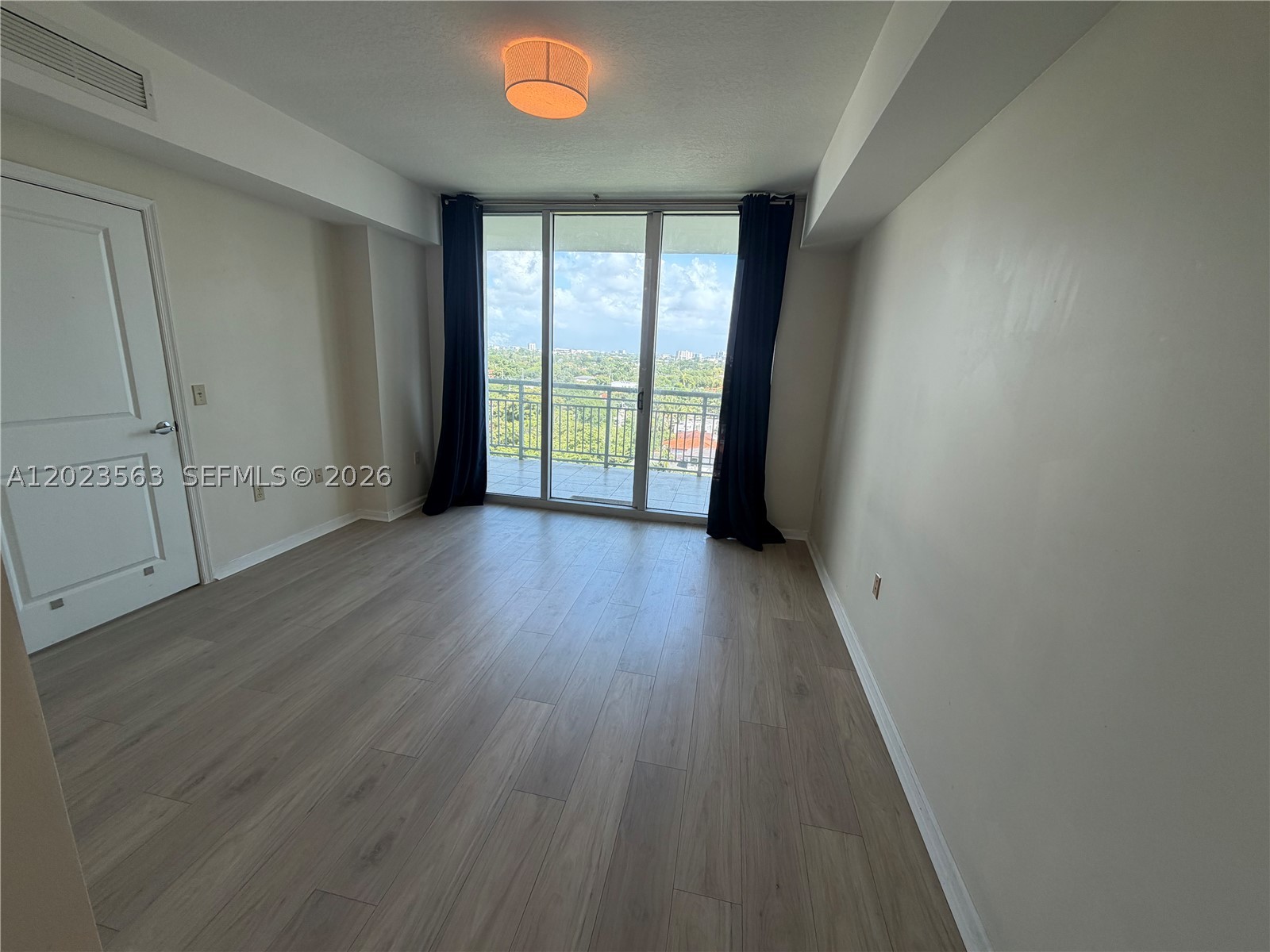 2021 SW 3rd Ave #902, Miami FL 33129