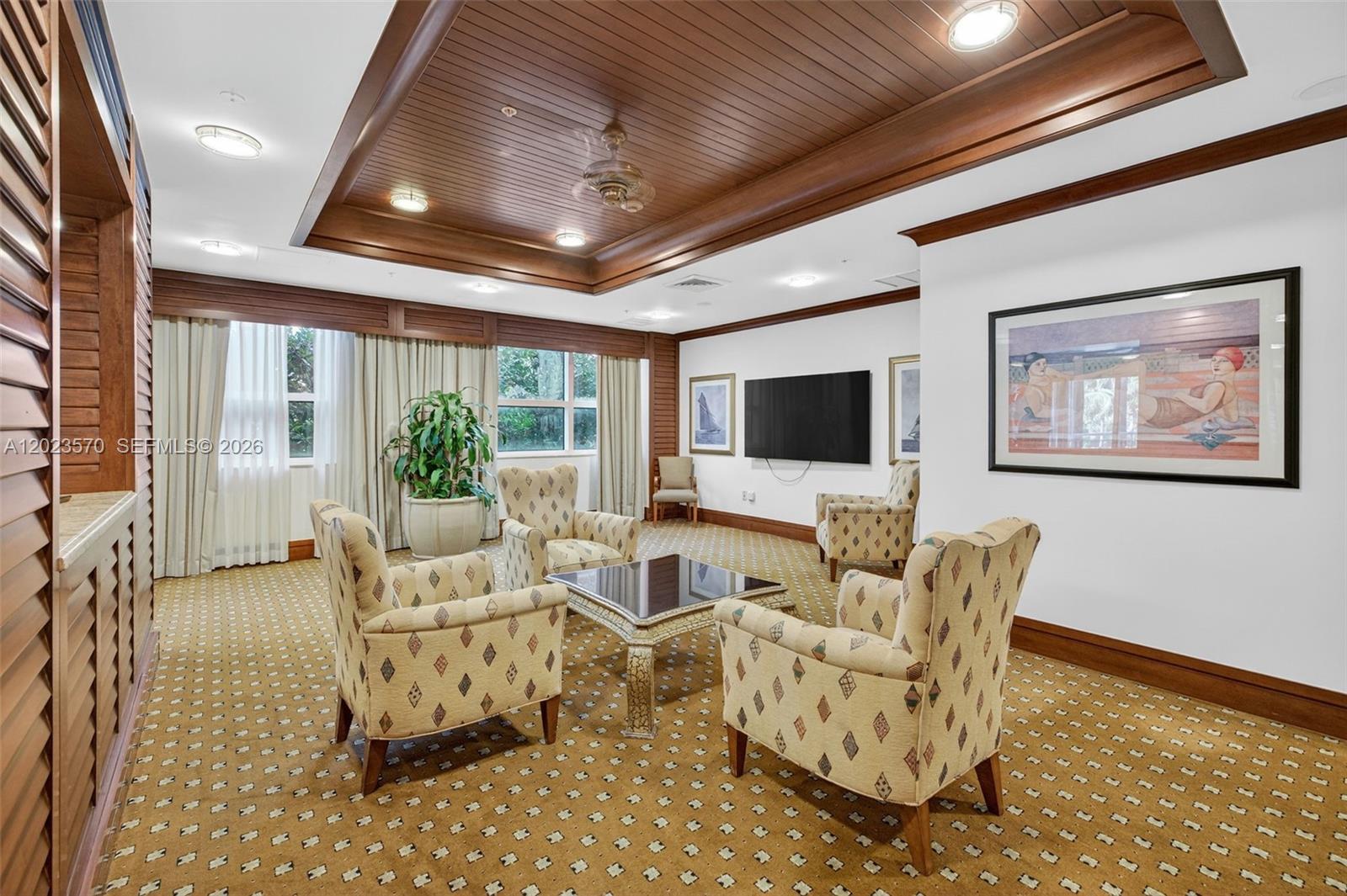 19501 W Country Club Dr #313, Aventura FL 33180