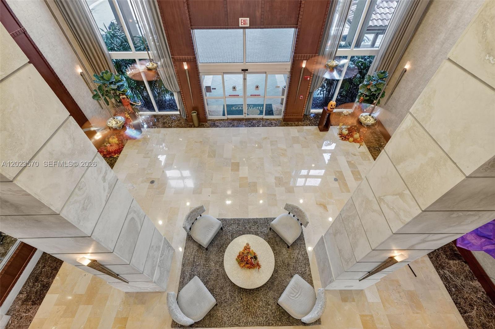 19501 W Country Club Dr #313, Aventura FL 33180