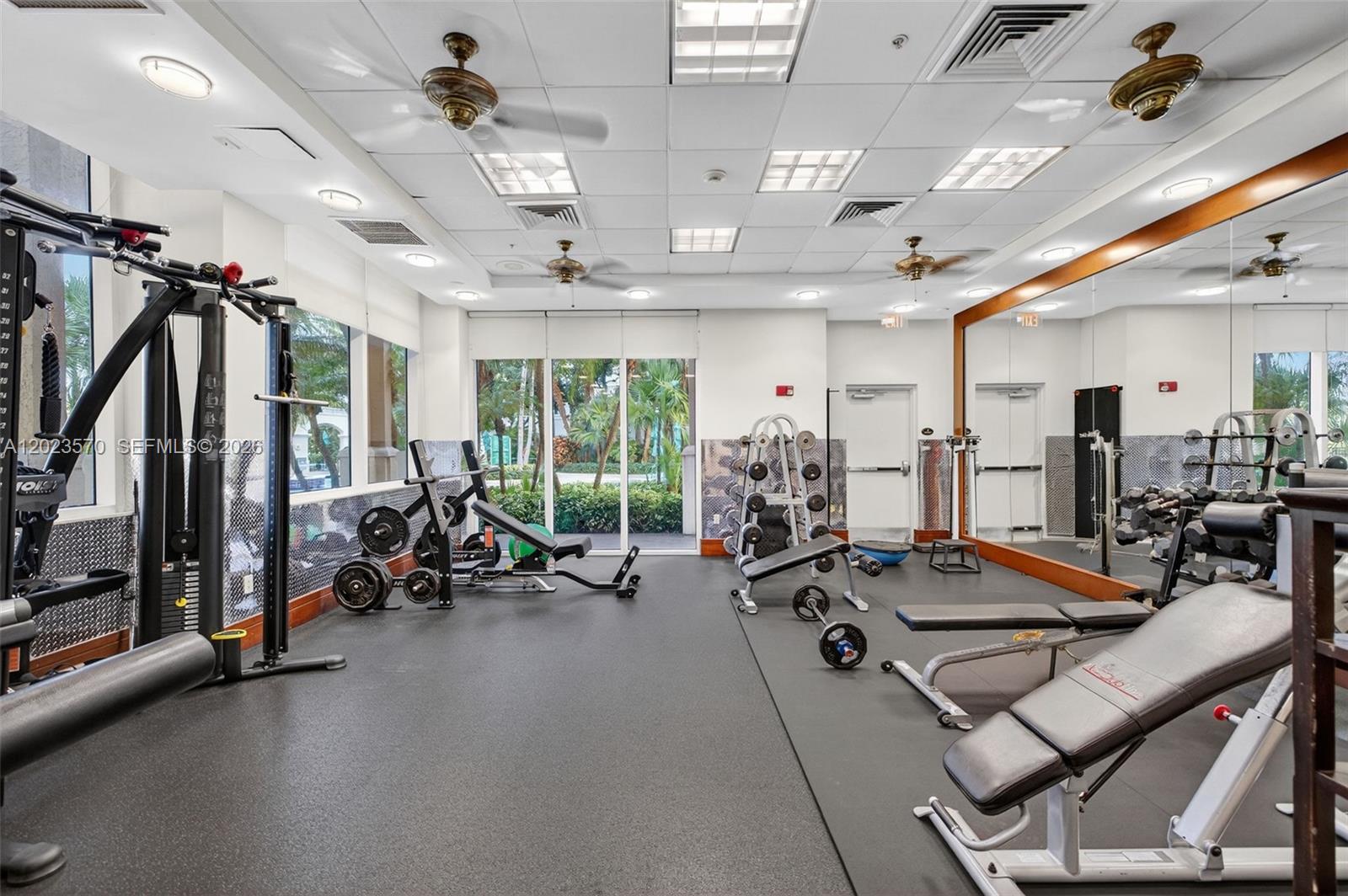 19501 W Country Club Dr #313, Aventura FL 33180