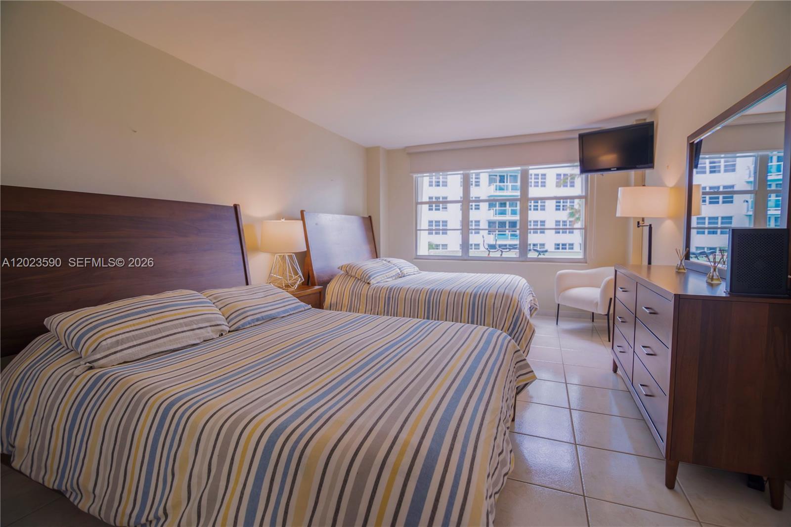 5151 Collins Ave #428, Miami Beach FL 33140