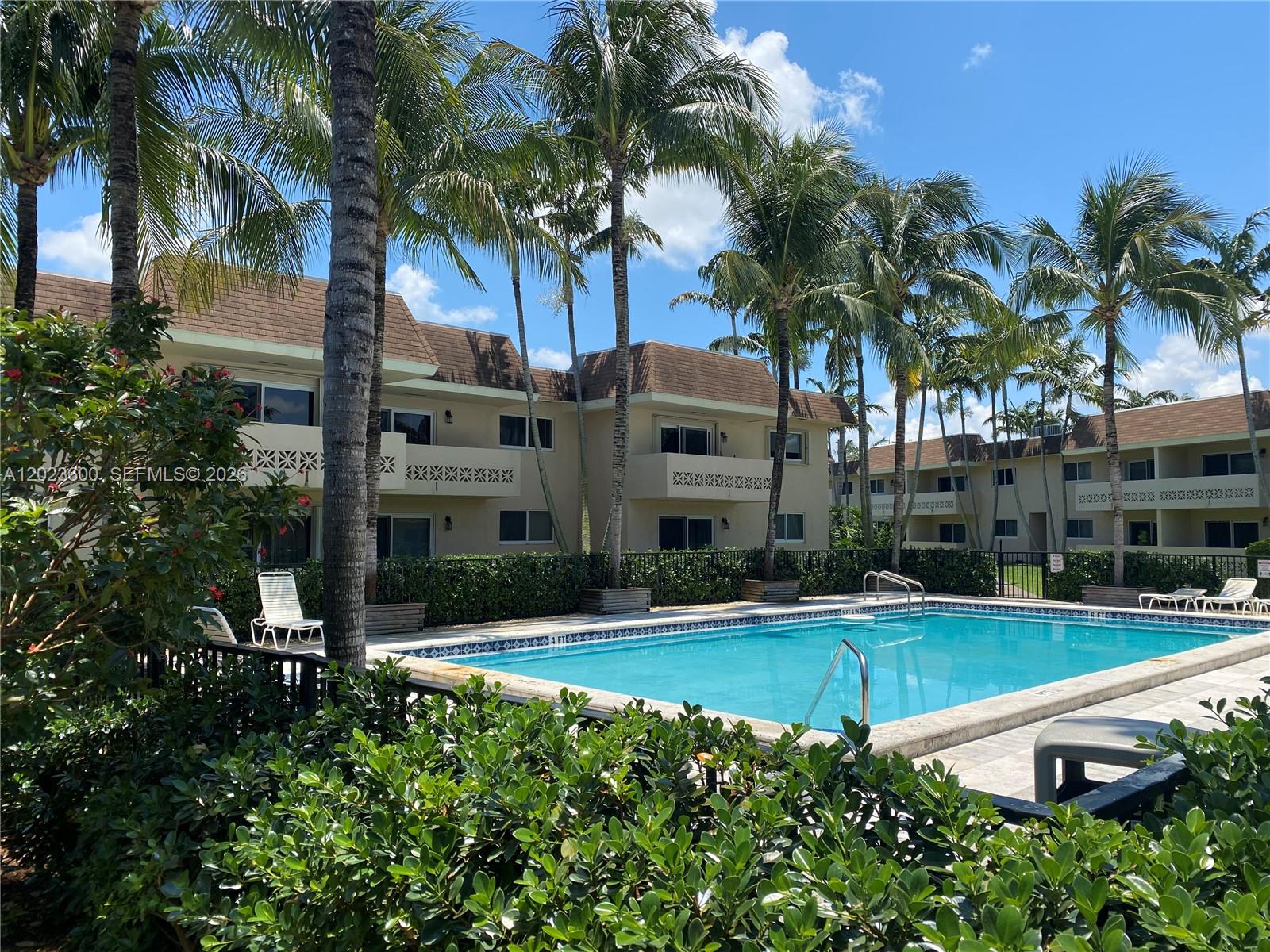 14500 SW 88th Ave #224, Palmetto Bay FL 33176