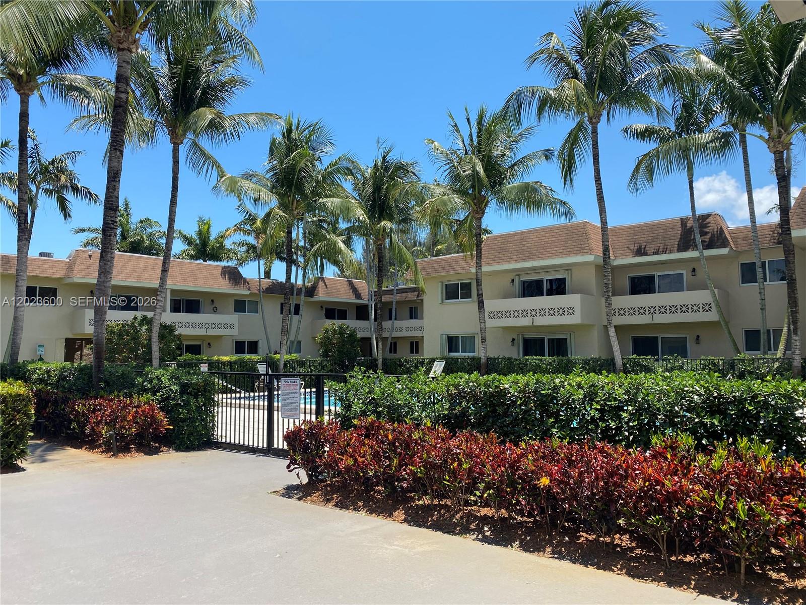 14500 SW 88th Ave #224, Palmetto Bay FL 33176
