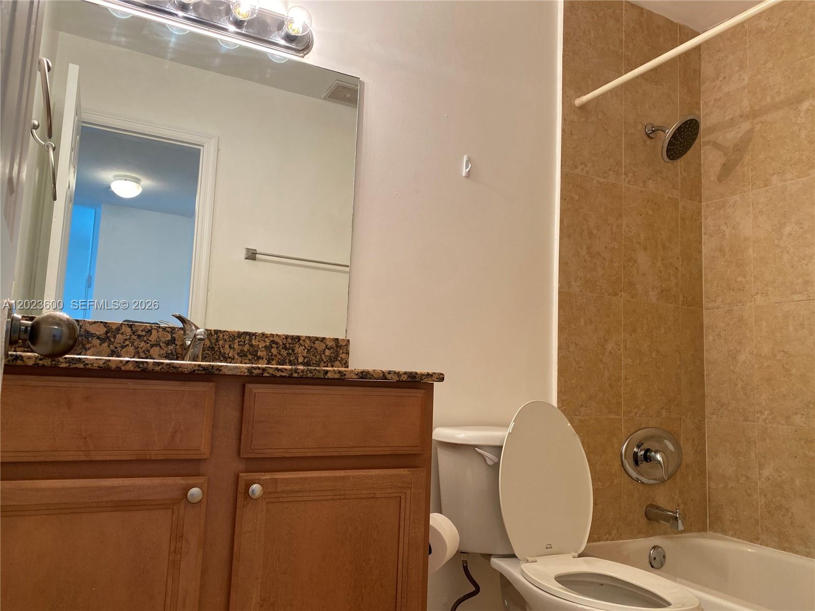 14500 SW 88th Ave #224, Palmetto Bay FL 33176