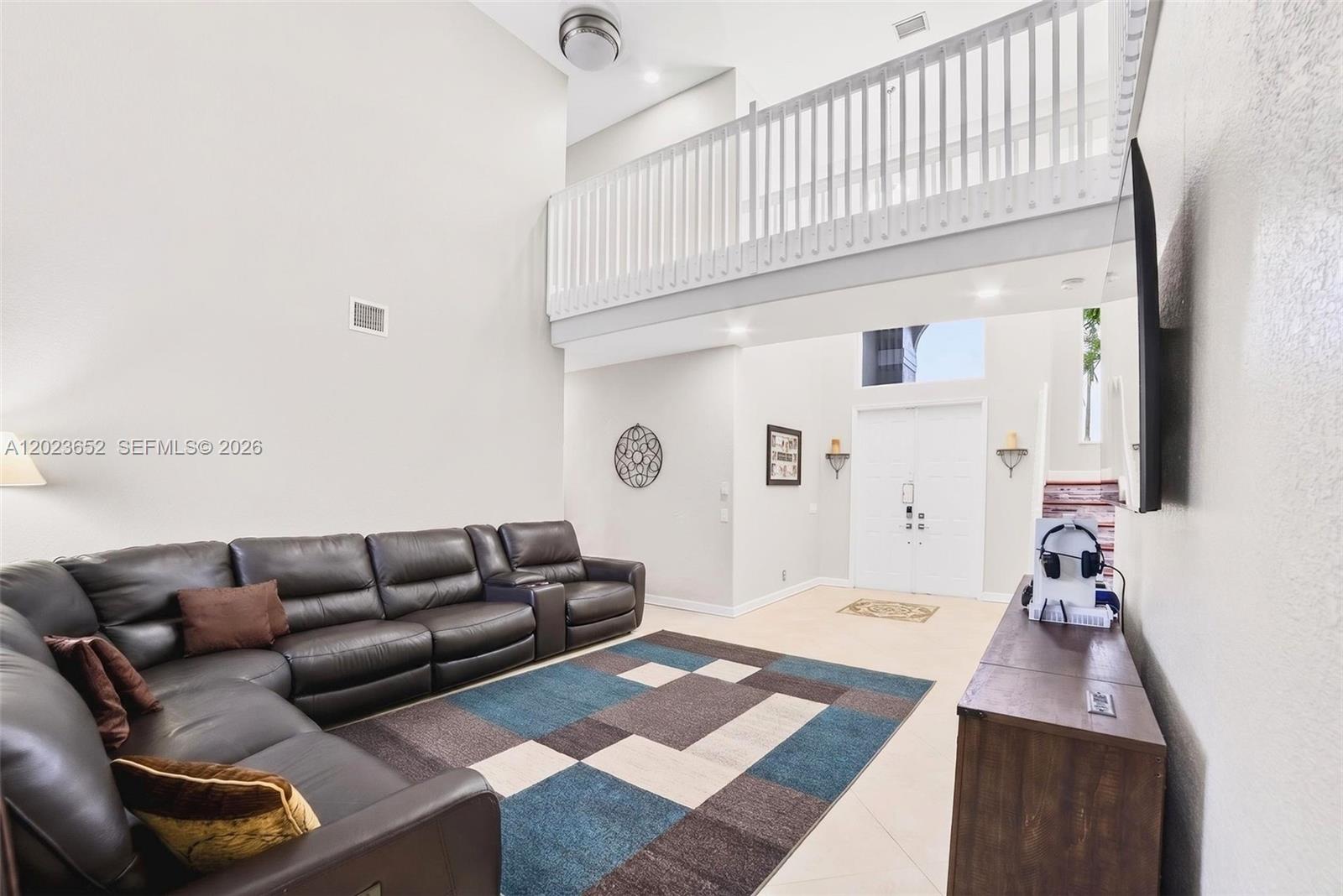 16387 NW 13th St, Pembroke Pines FL 33028