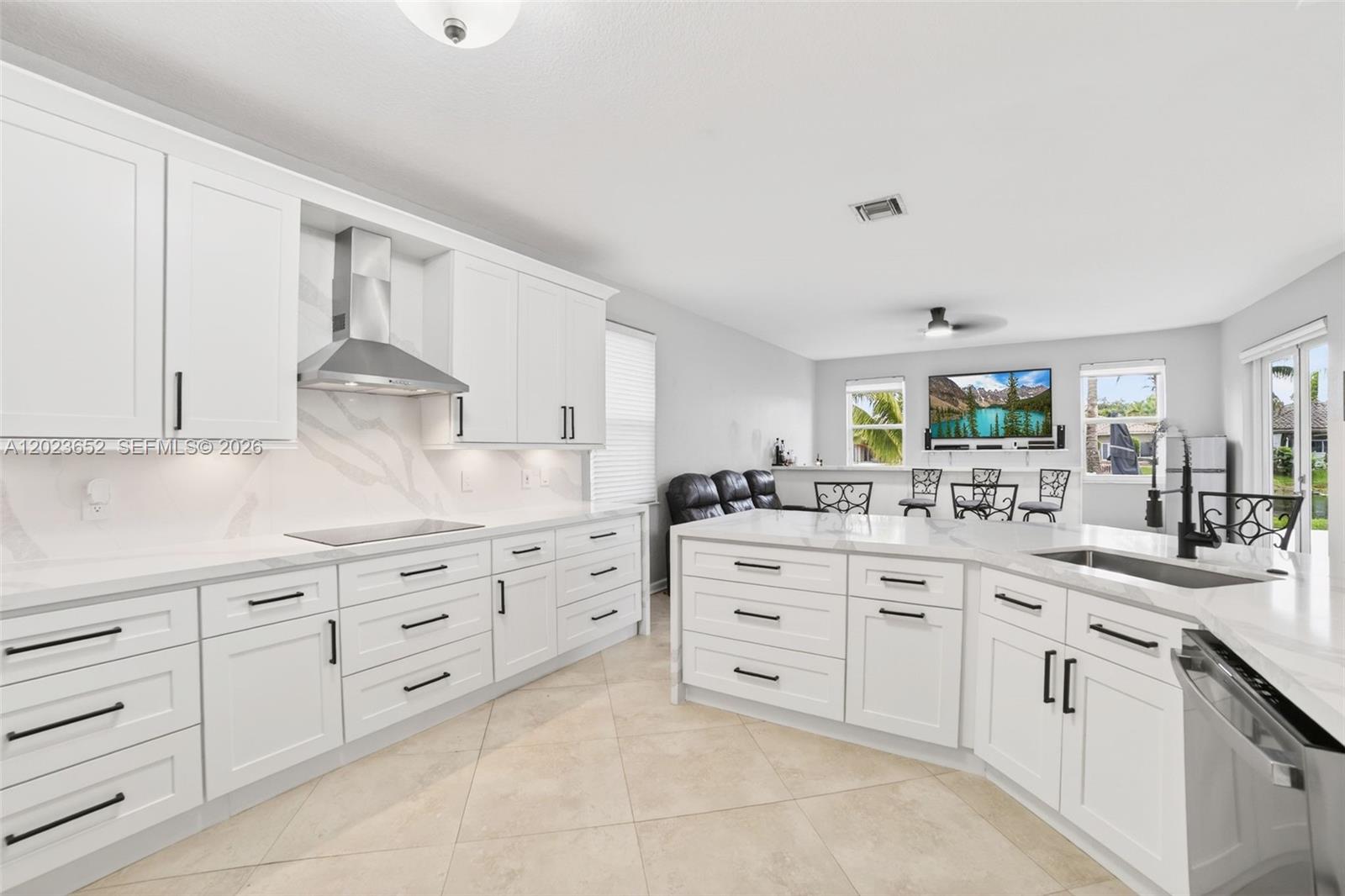16387 NW 13th St, Pembroke Pines FL 33028