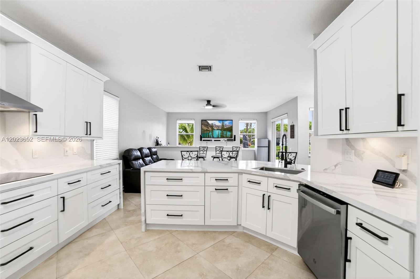 16387 NW 13th St, Pembroke Pines FL 33028