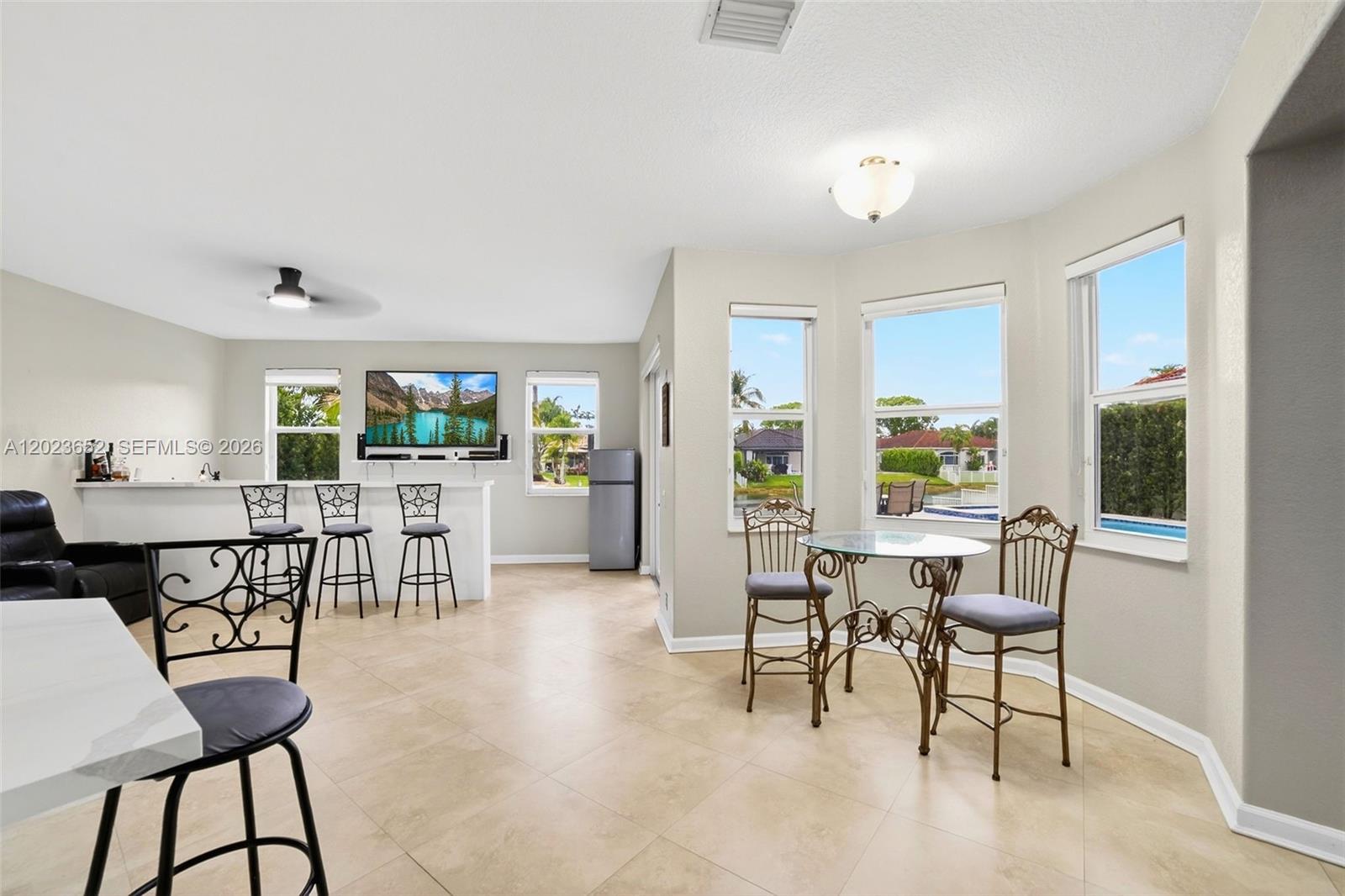 16387 NW 13th St, Pembroke Pines FL 33028