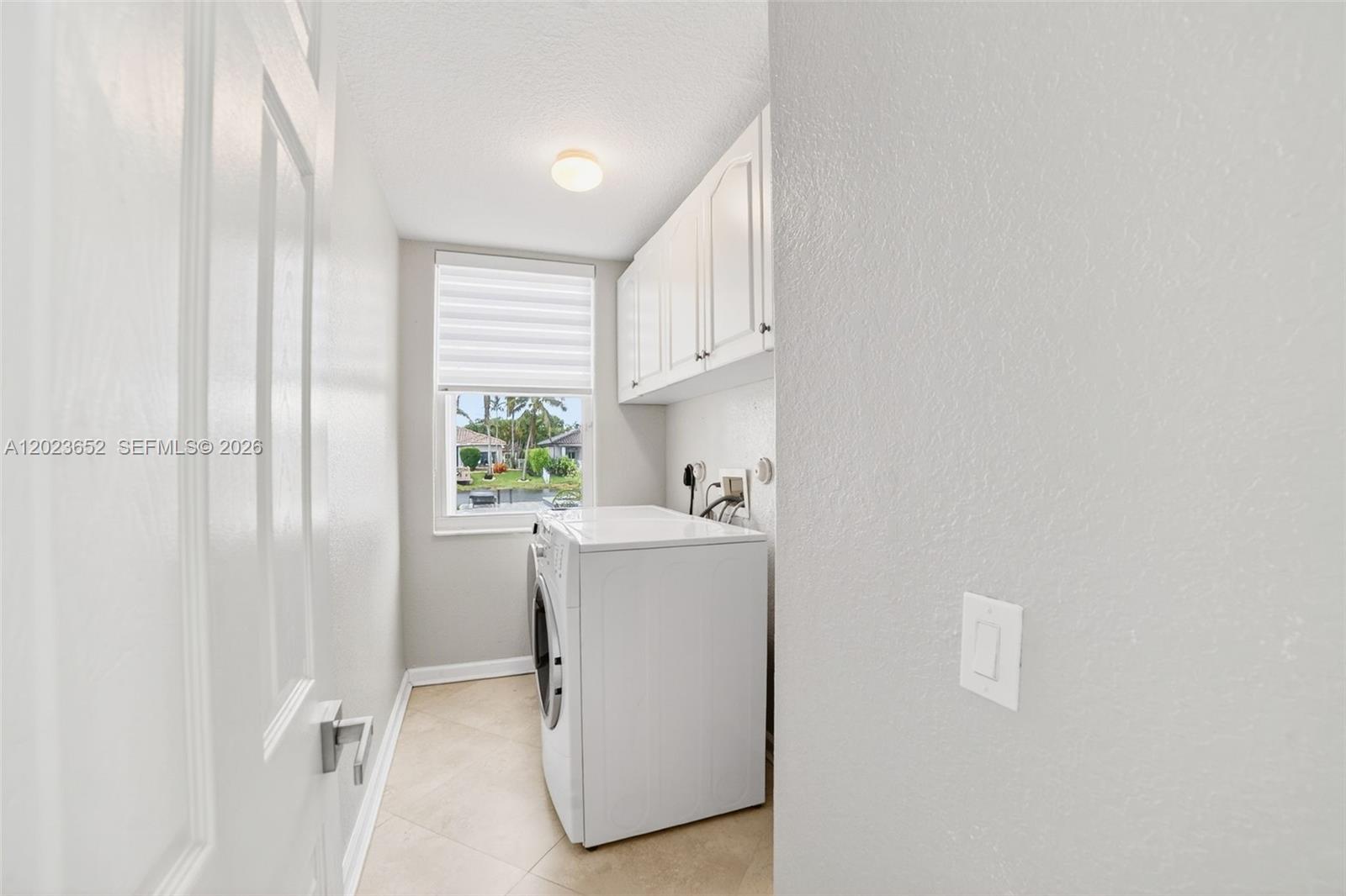 16387 NW 13th St, Pembroke Pines FL 33028
