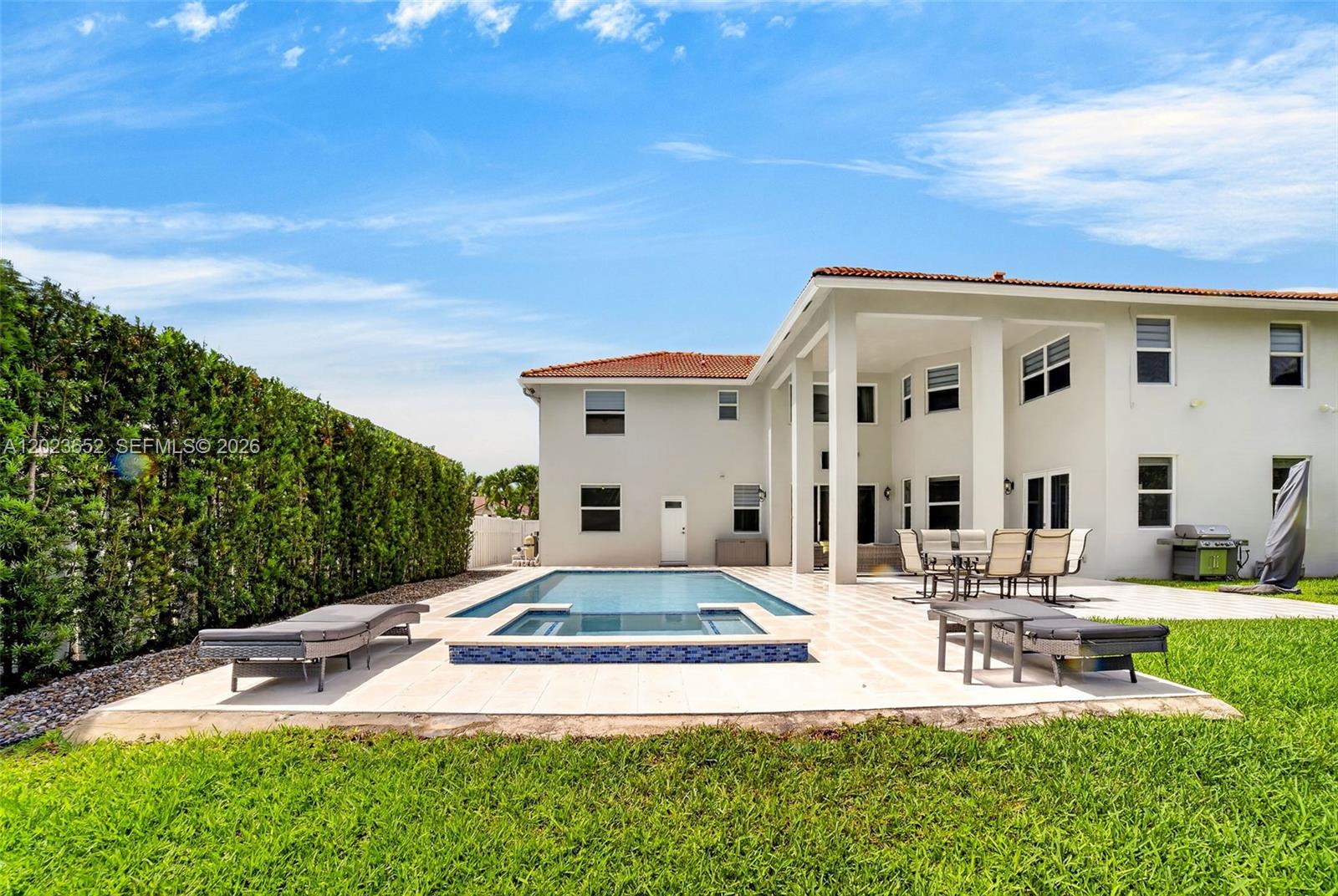 16387 NW 13th St, Pembroke Pines FL 33028