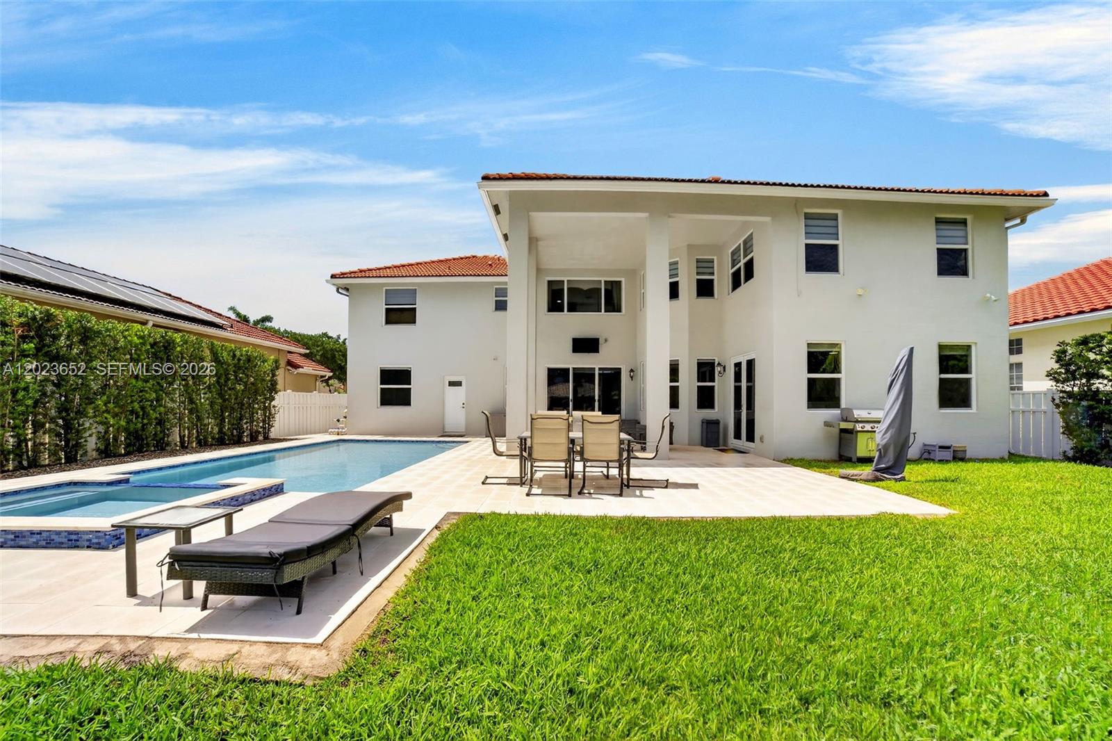 16387 NW 13th St, Pembroke Pines FL 33028