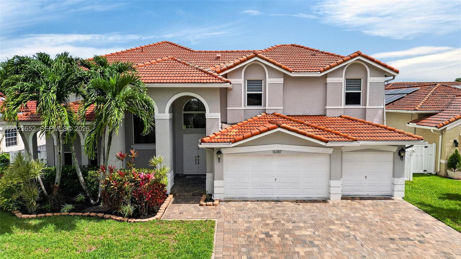 16387 NW 13th St, Pembroke Pines FL 33028