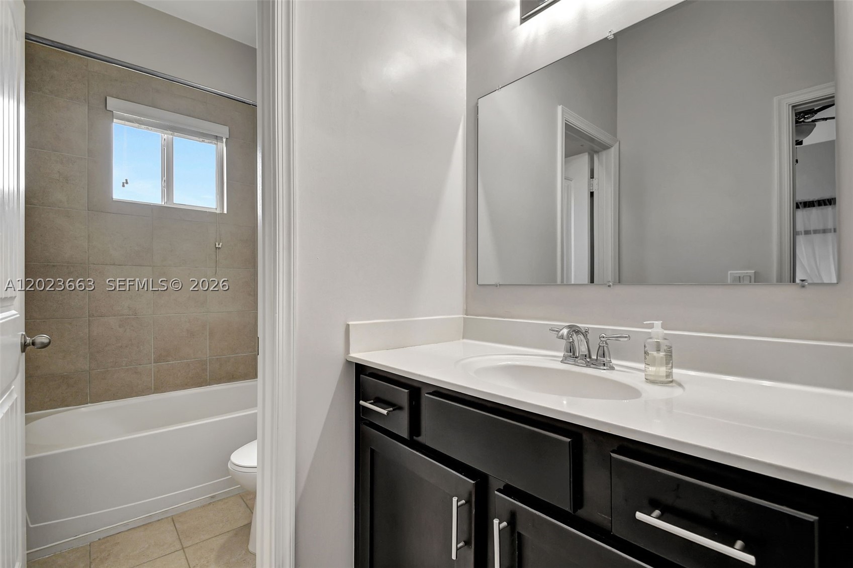 1119 Vermilion Dr, Lake Worth FL 33461