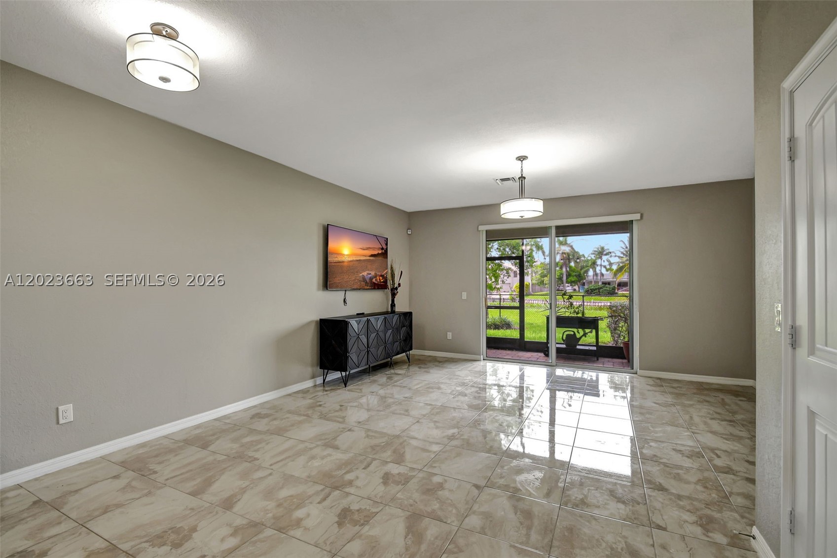 1119 Vermilion Dr, Lake Worth FL 33461