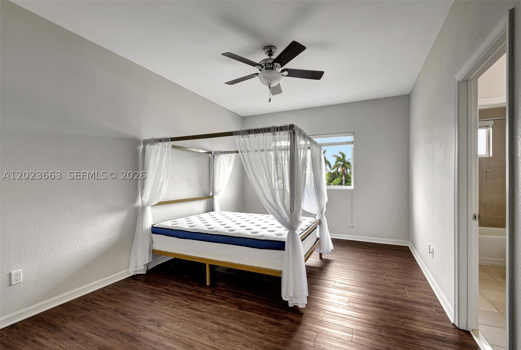 1119 Vermilion Dr, Lake Worth FL 33461